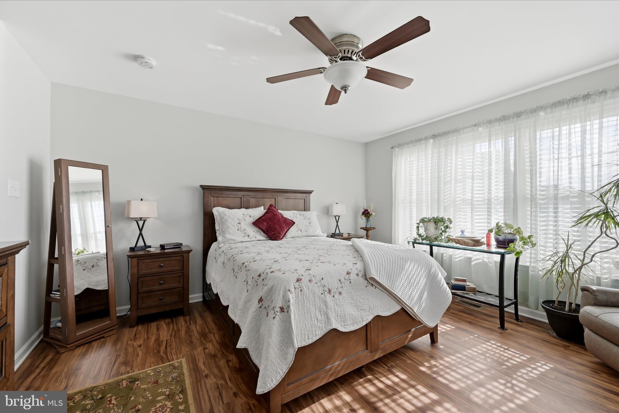 LAKE HOLIDAY ESTATES - Residential