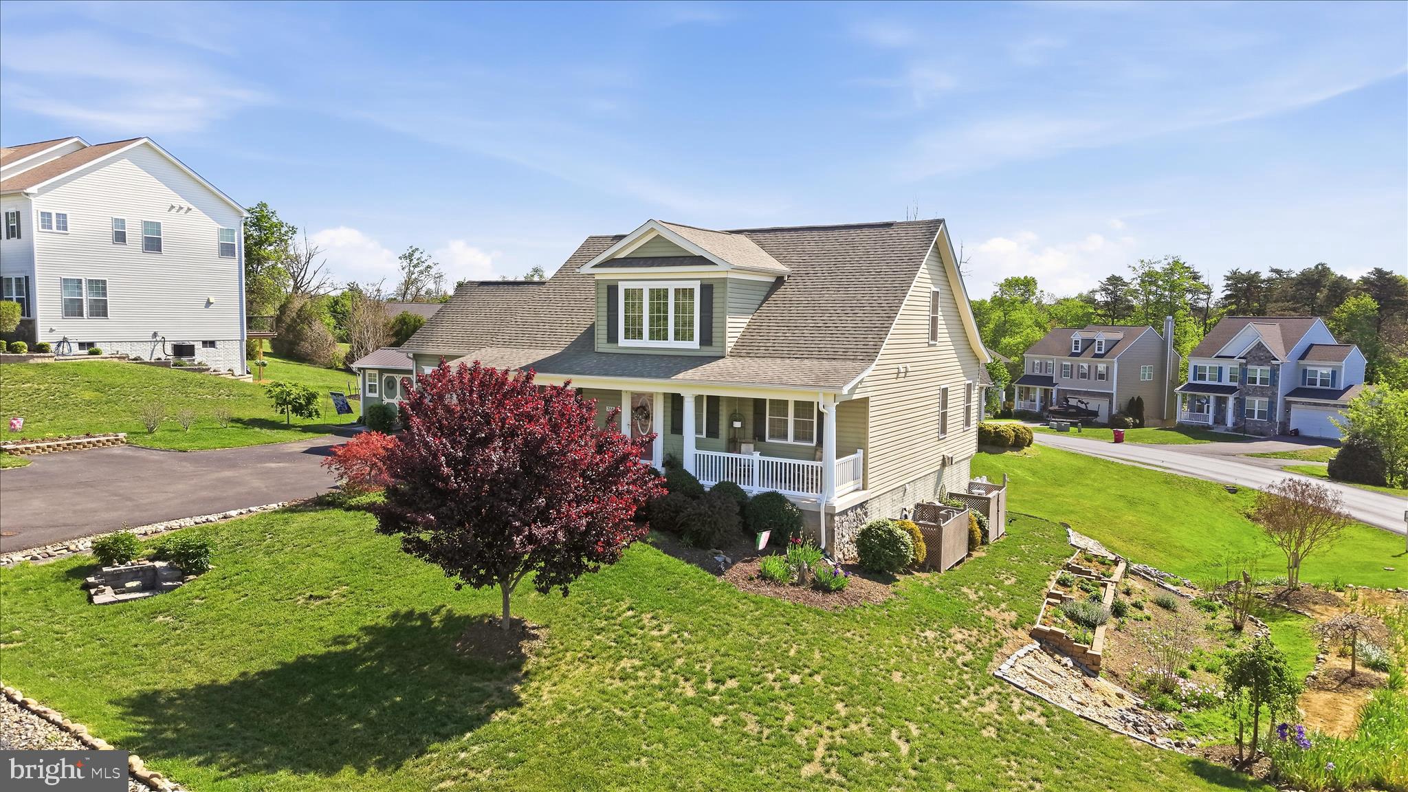 LAKE HOLIDAY ESTATES - Residential