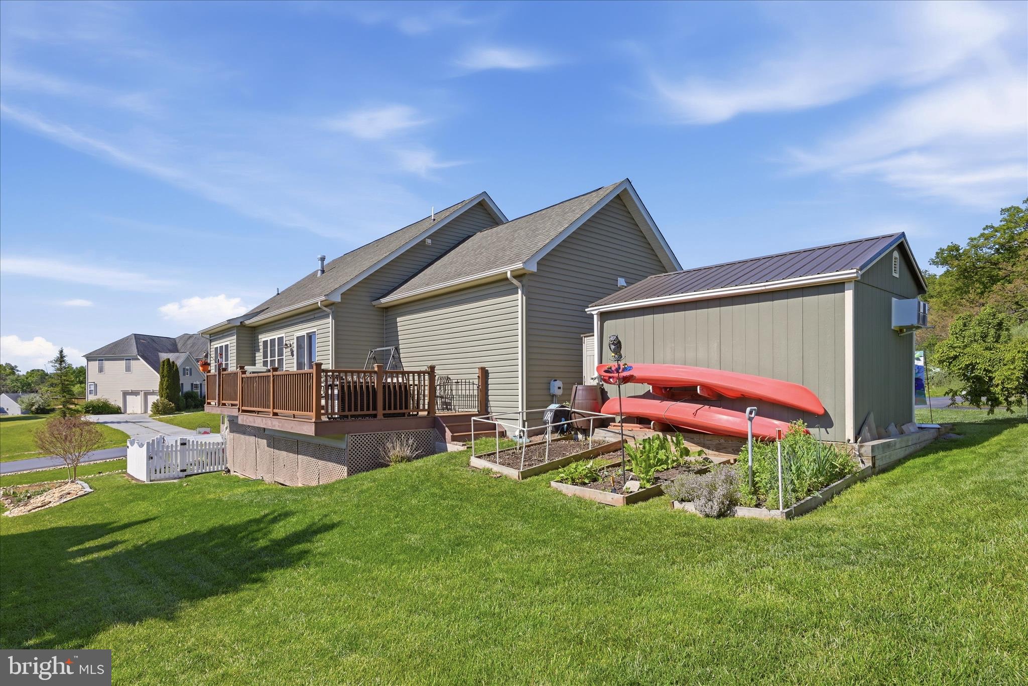 LAKE HOLIDAY ESTATES - Residential