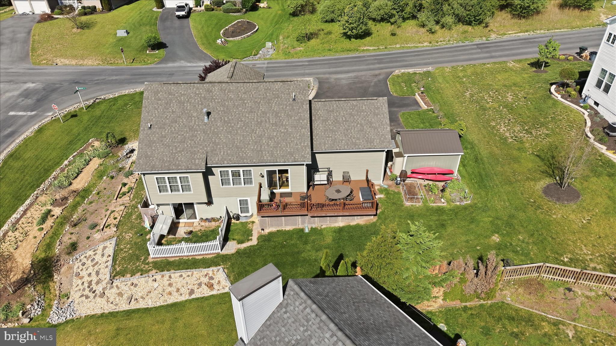 LAKE HOLIDAY ESTATES - Residential