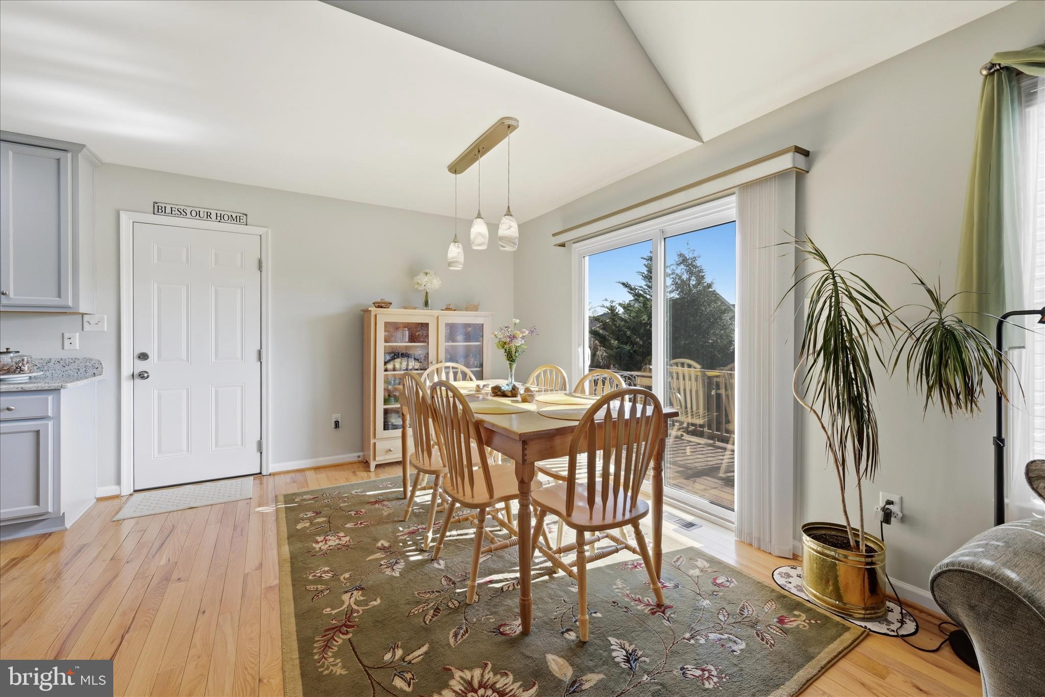LAKE HOLIDAY ESTATES - Residential