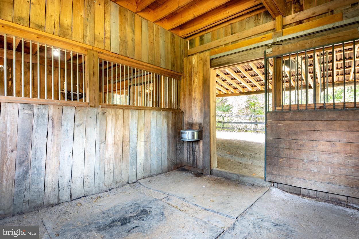 NOKESVILLE - Residential