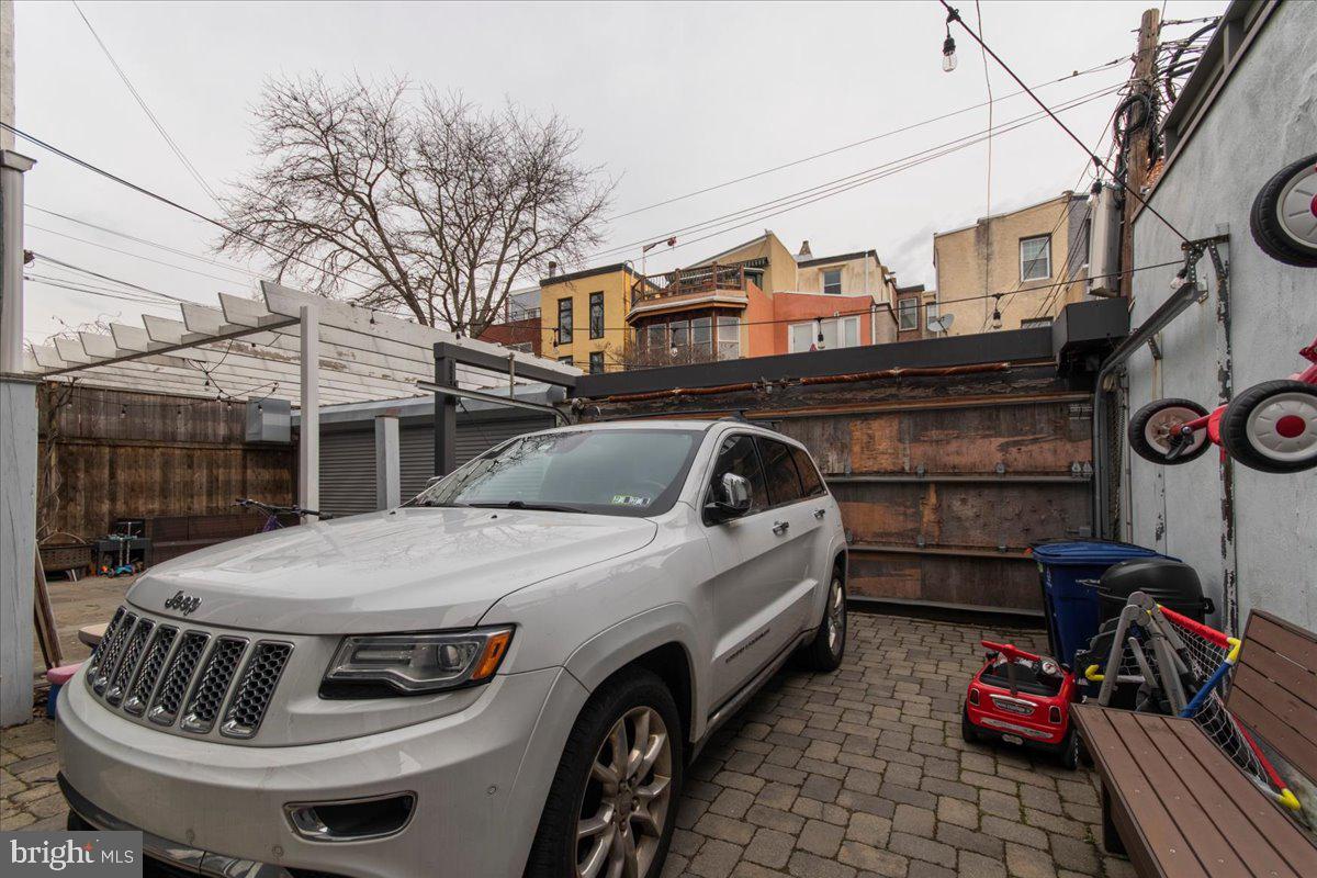 ART MUSEUM AREA - Residential