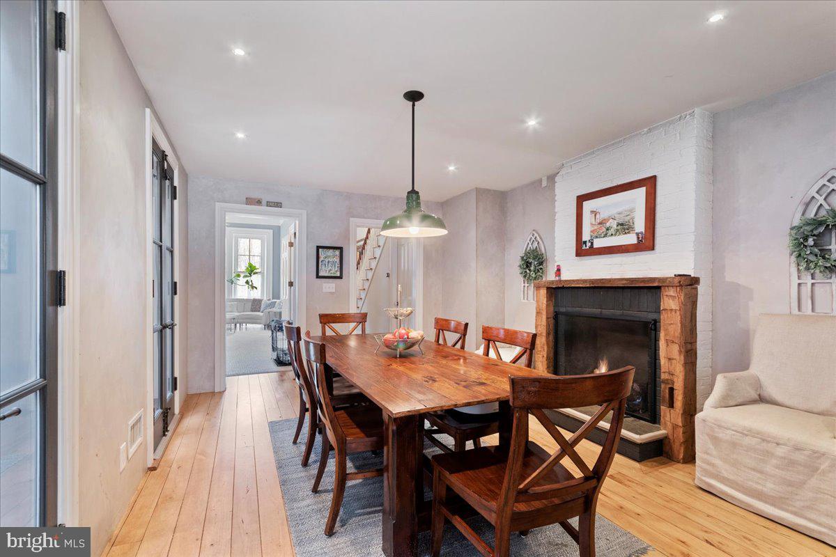 ART MUSEUM AREA - Residential