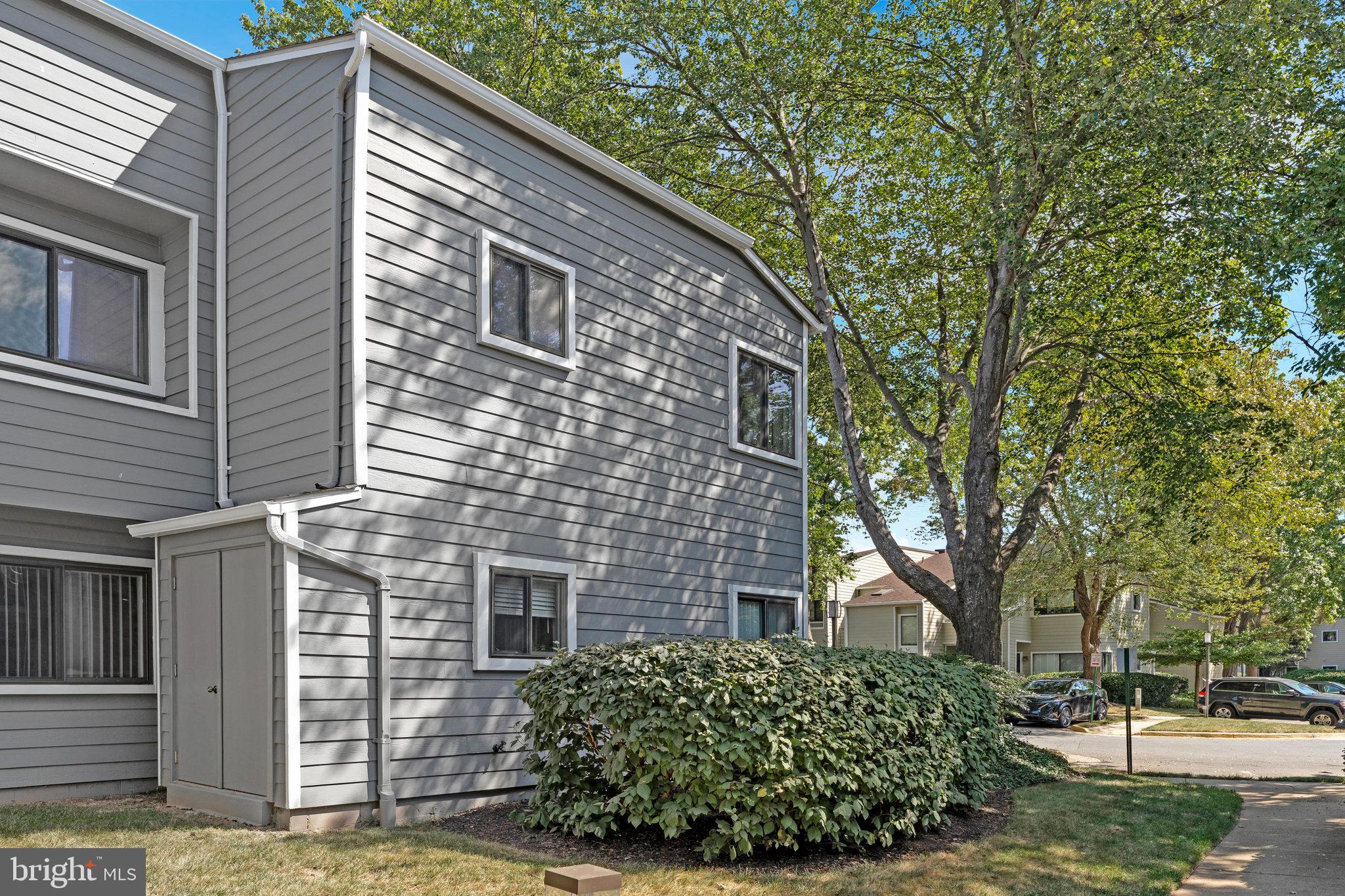 1964 VILLARIDGE DRIVE B