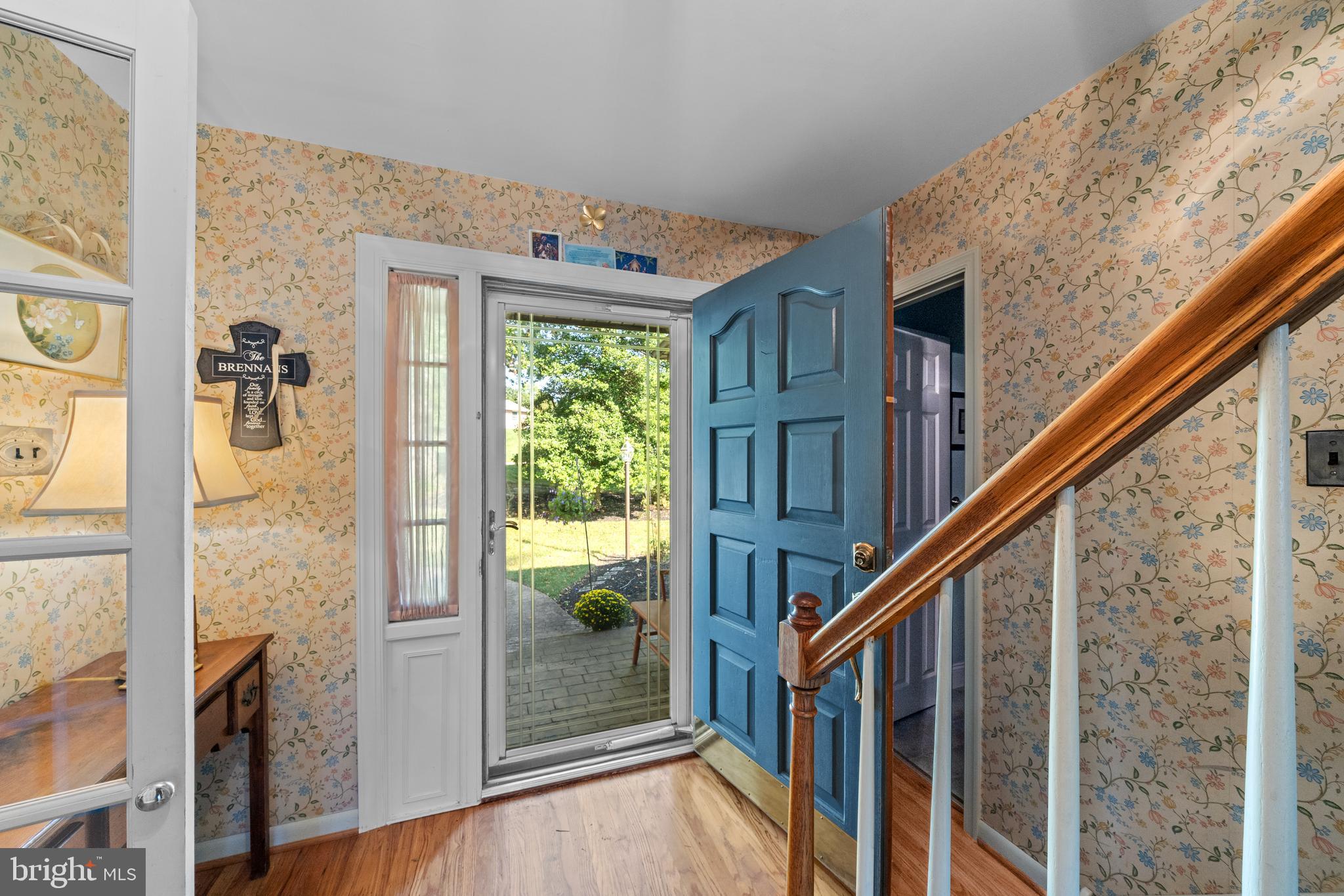 214 LOUIS DRIVE