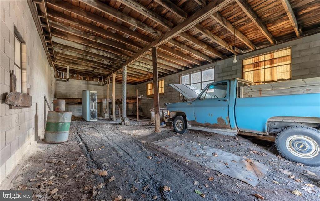 NEW RINGGOLD - Residential