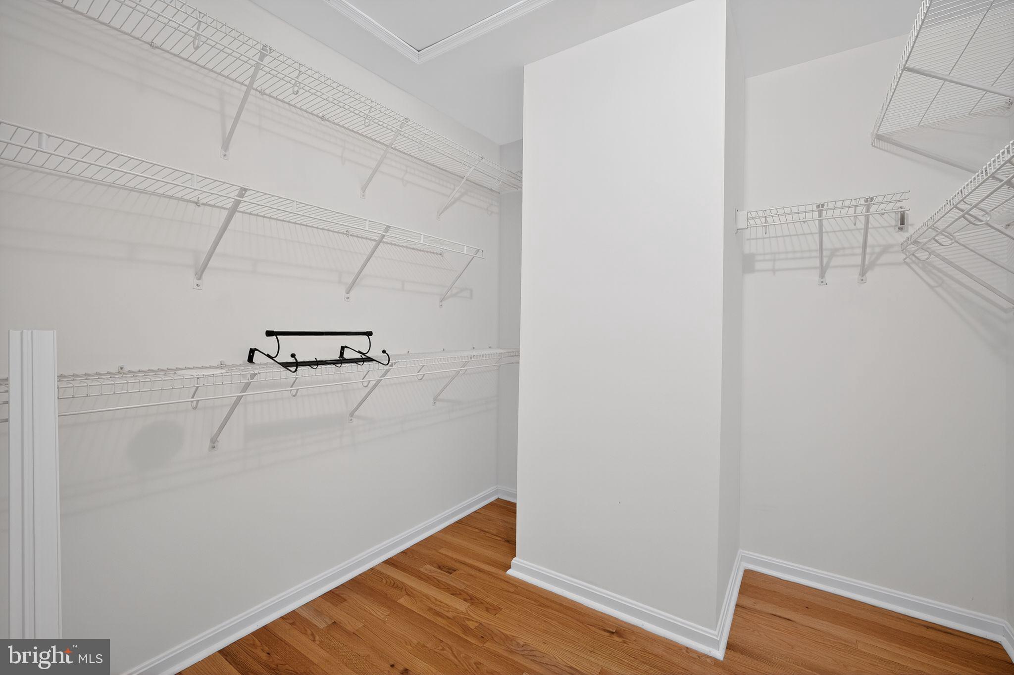 ROCKLAND VILLAGE - Residential Lease