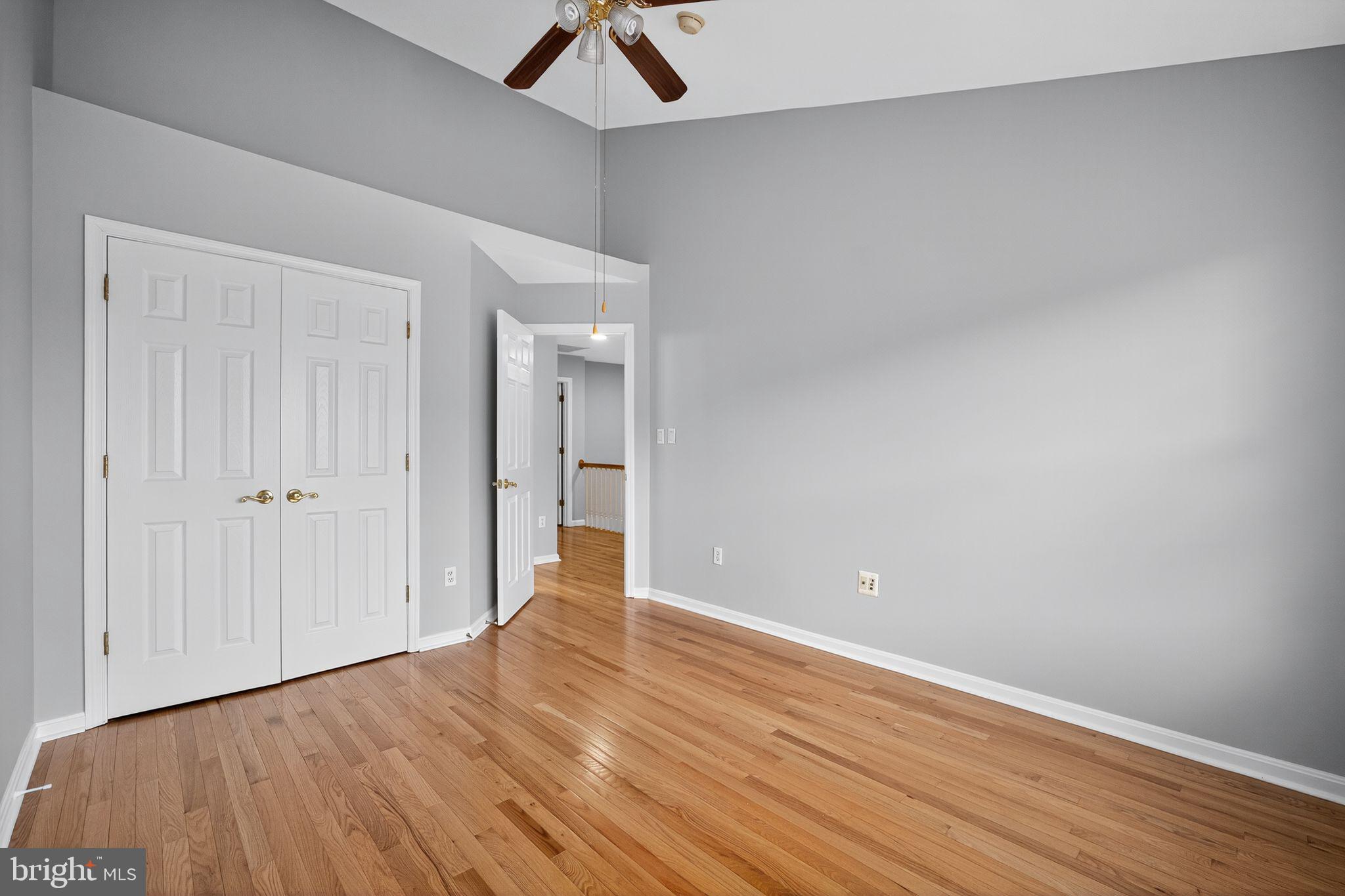 ROCKLAND VILLAGE - Residential Lease