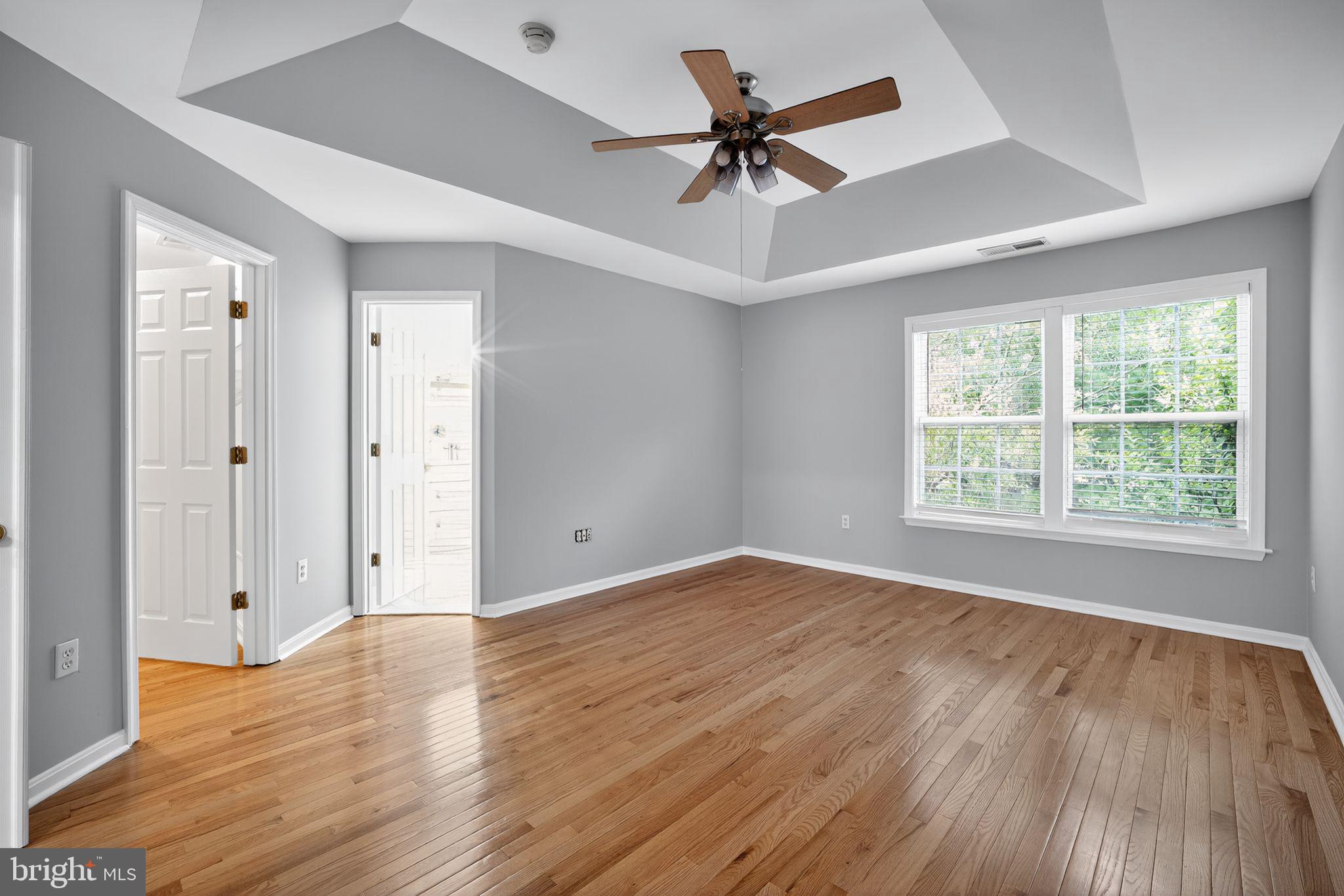 ROCKLAND VILLAGE - Residential Lease