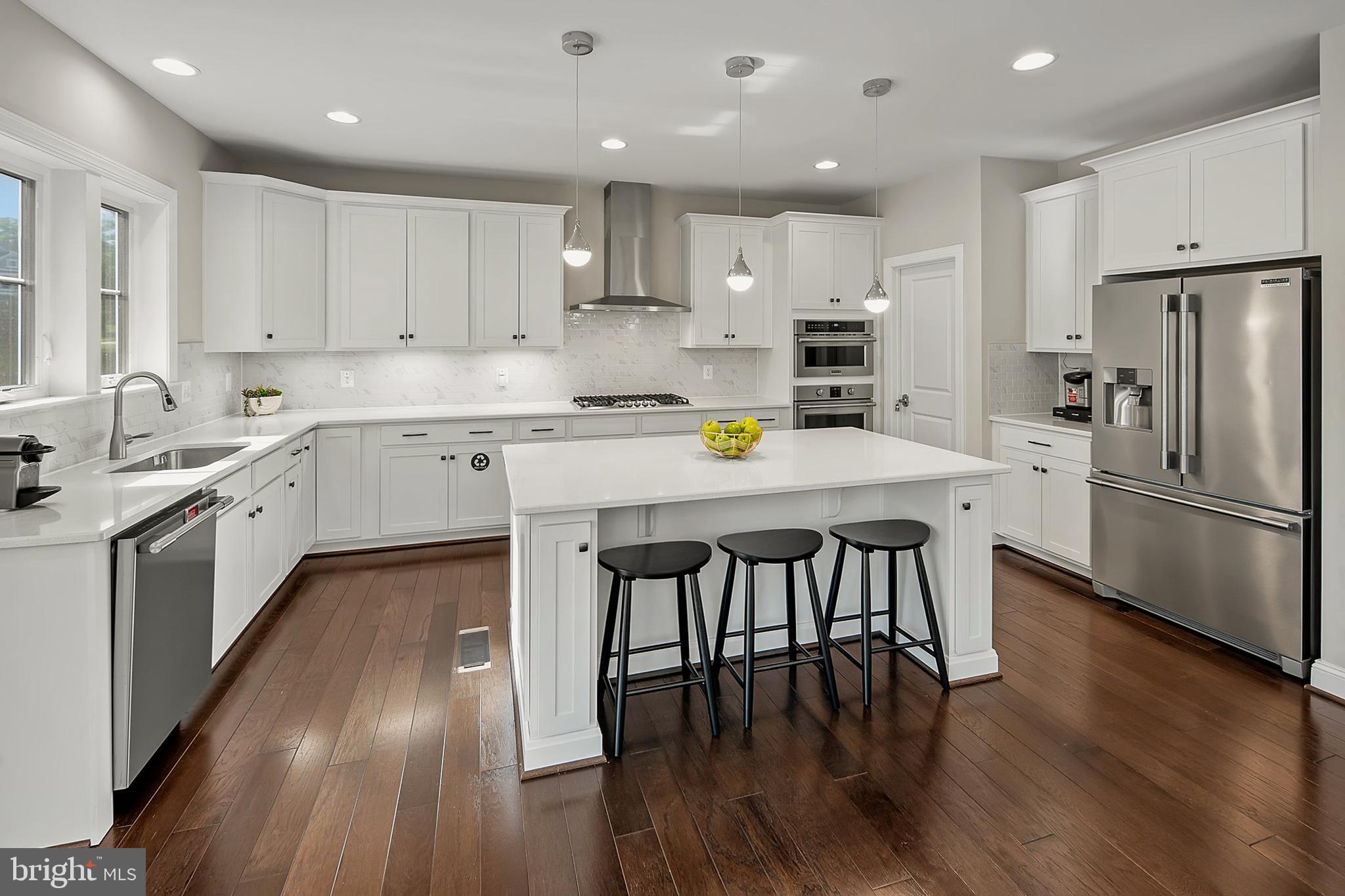 3139 SILVAN WOODS DRIVE