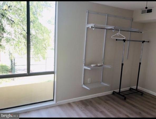 CHELSEA WOODS-PHASE 3> - Residential Lease