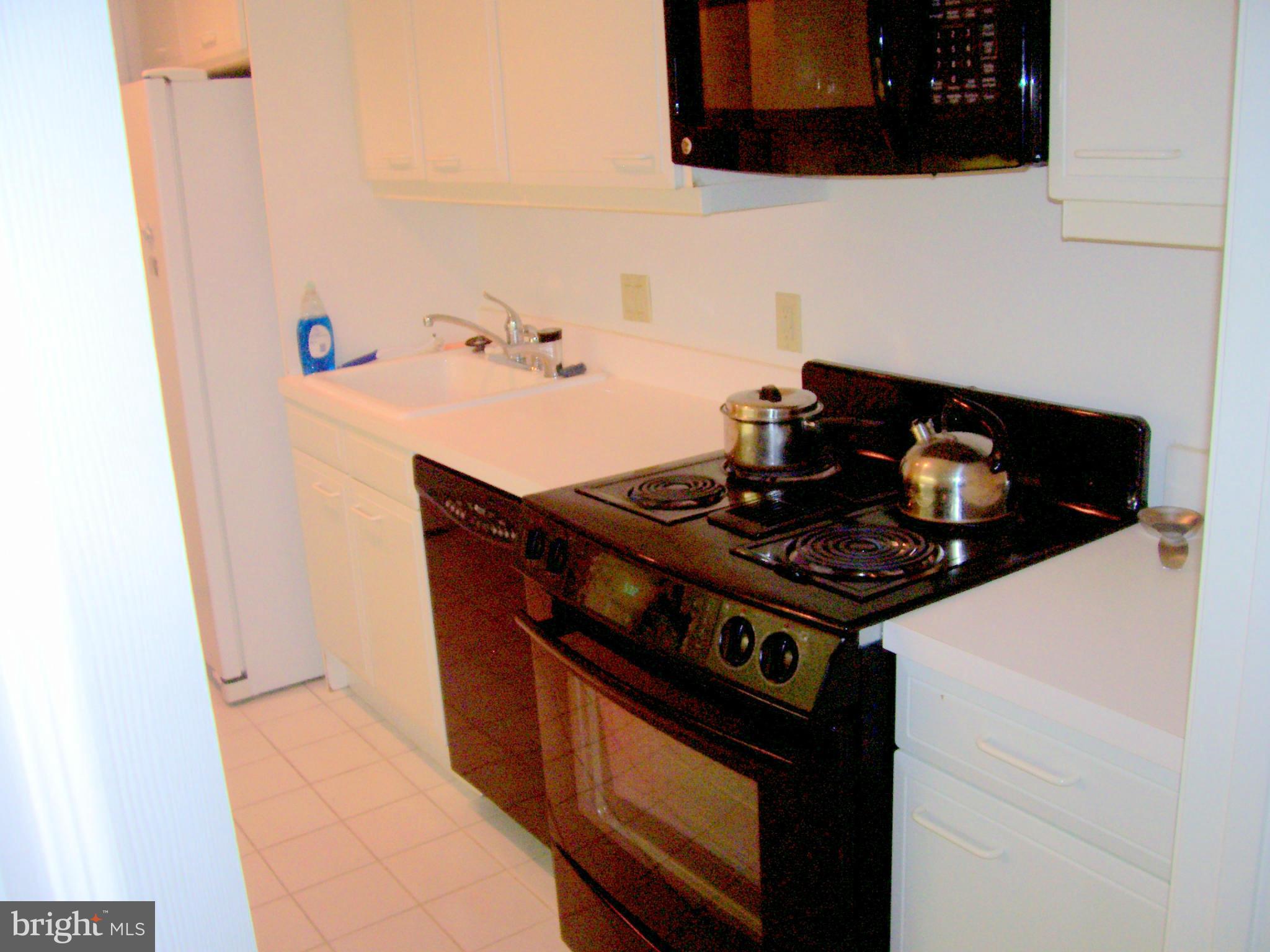 TUSCANY CANTERBURY - Residential Lease