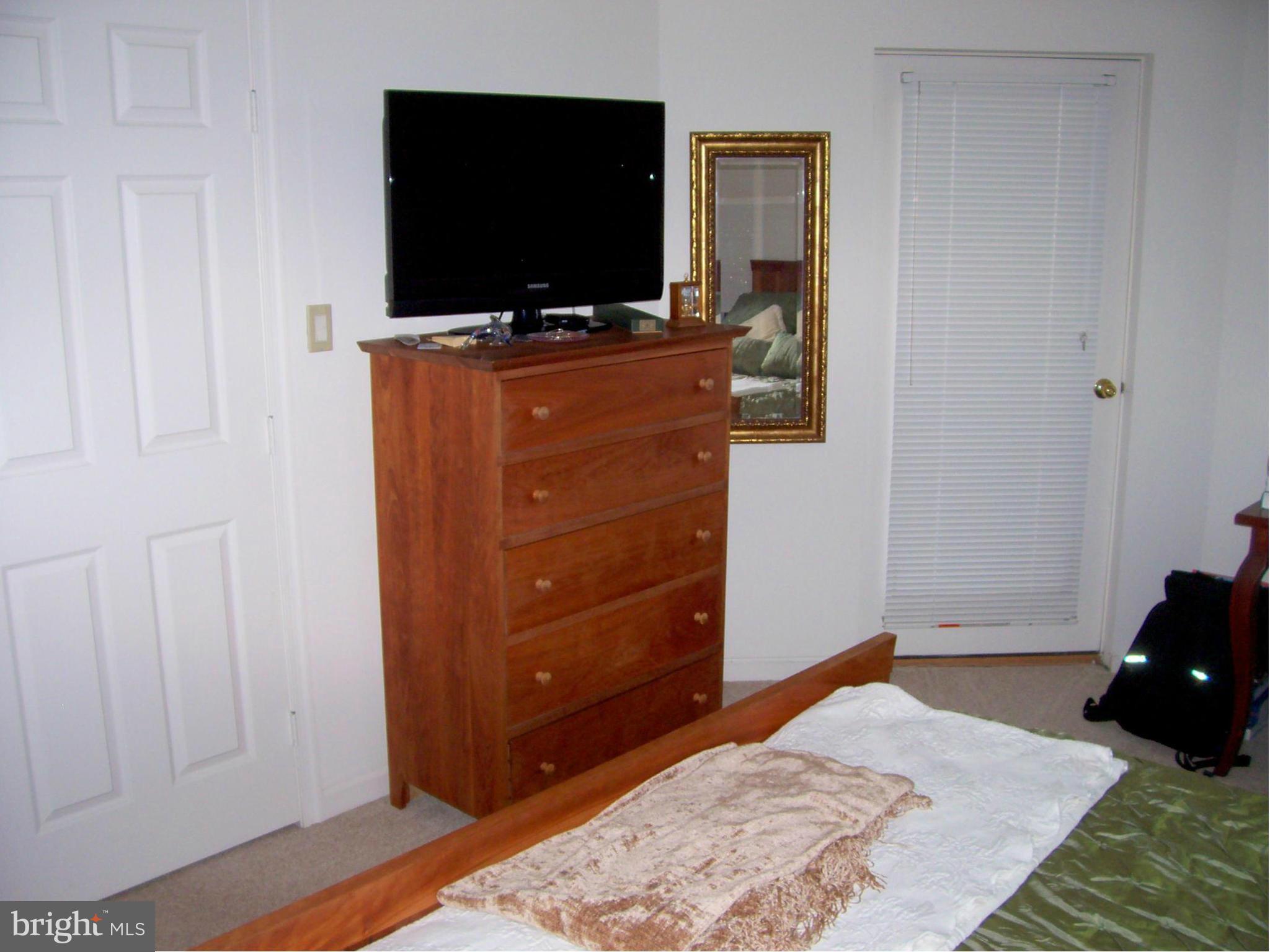 TUSCANY CANTERBURY - Residential Lease