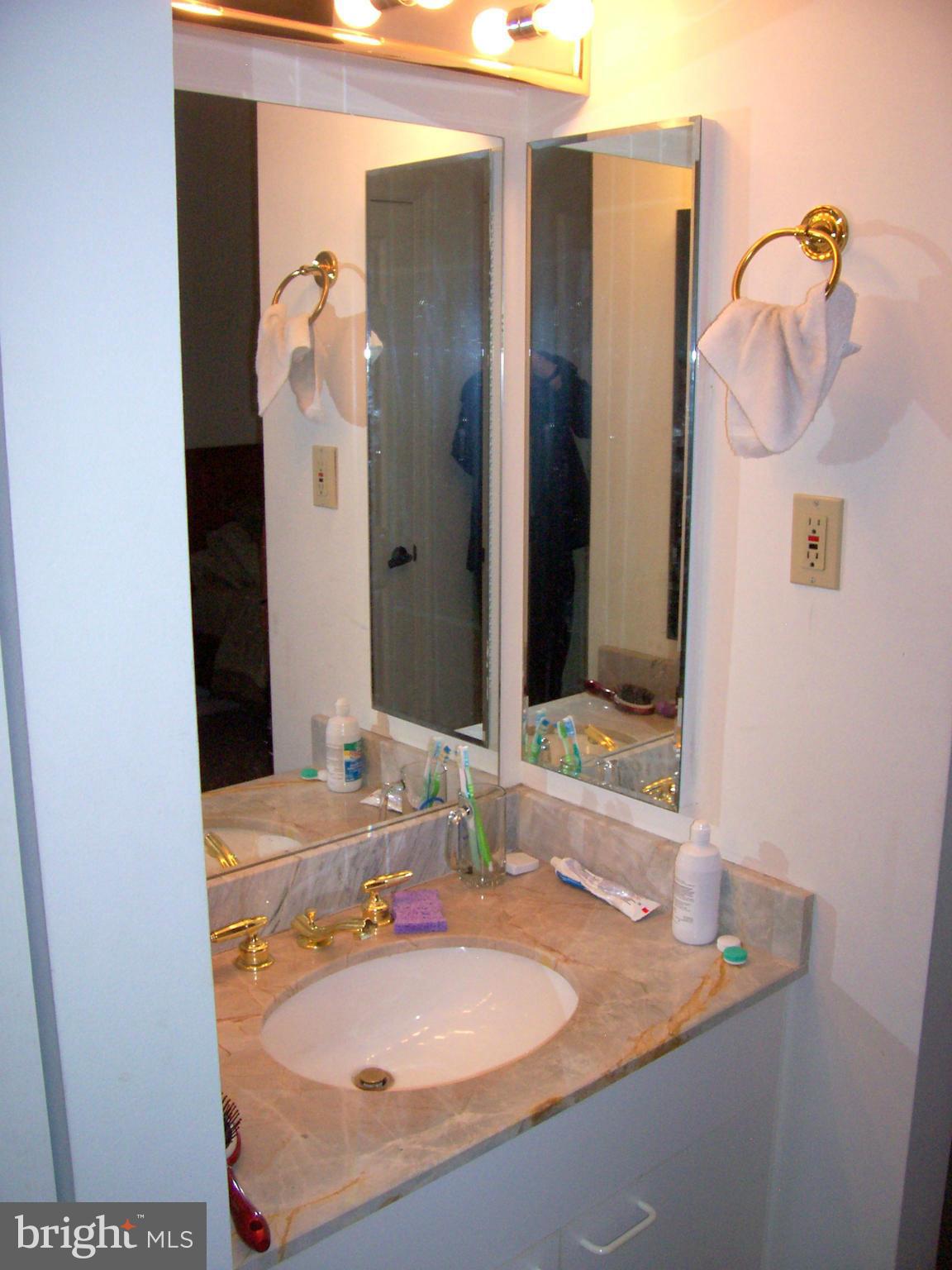 TUSCANY CANTERBURY - Residential Lease