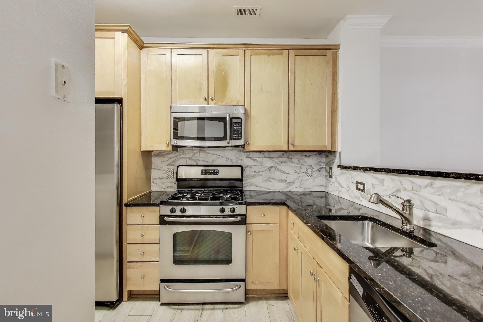 WHITE FLINT STATION - Residential Lease