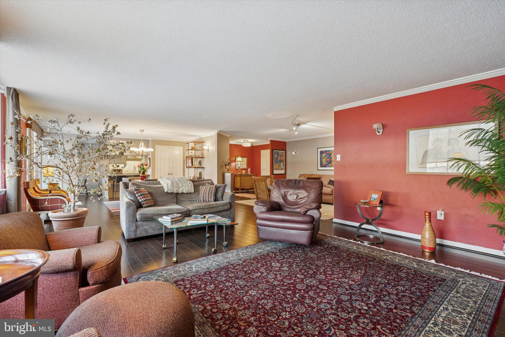 BRIAR HOUSE - Residential