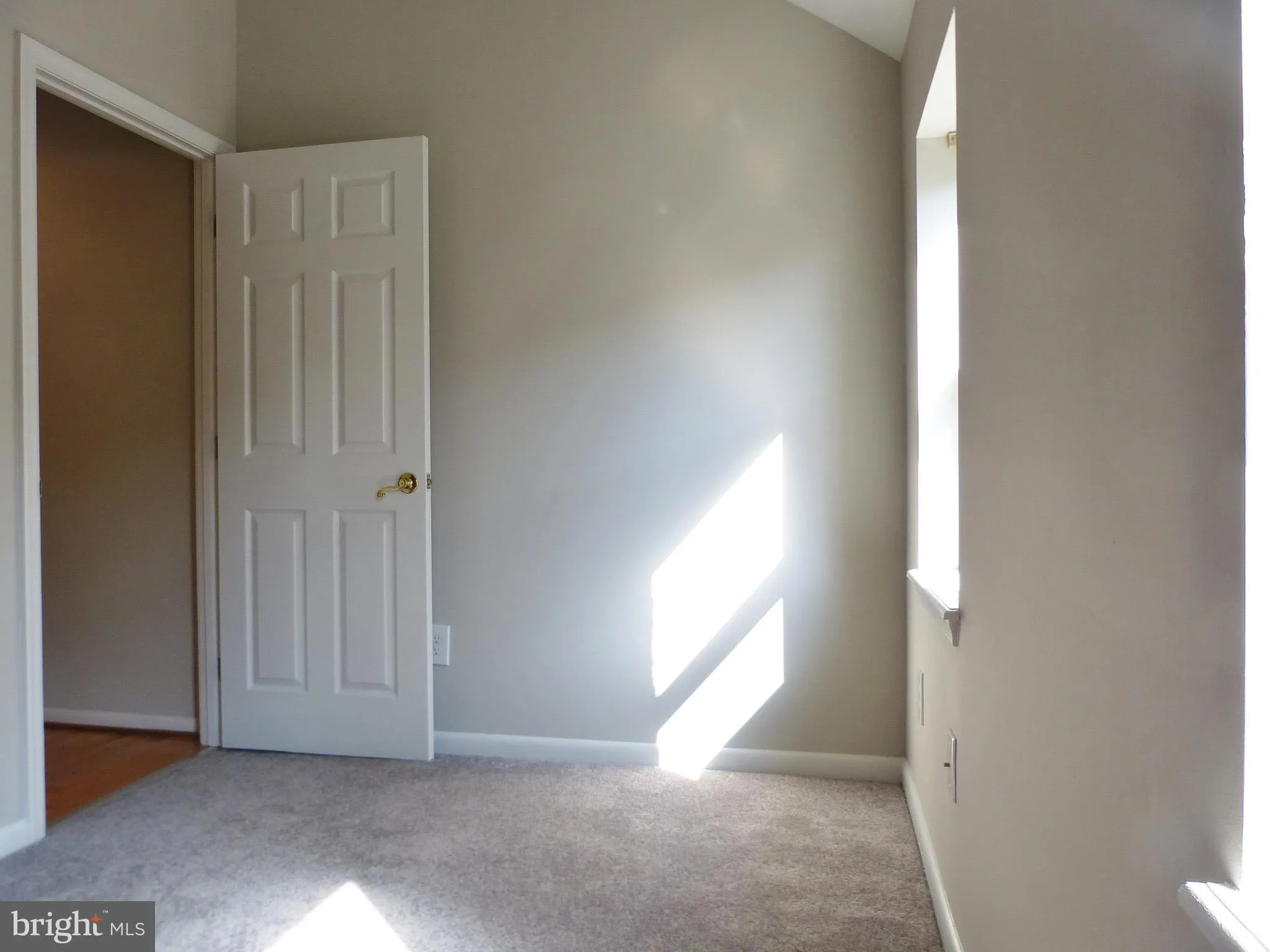 Baltimore, Maryland 21230, United States, 2 Bedrooms Bedrooms, ,1 BathroomBathrooms,Residential,Coming Soon,241139