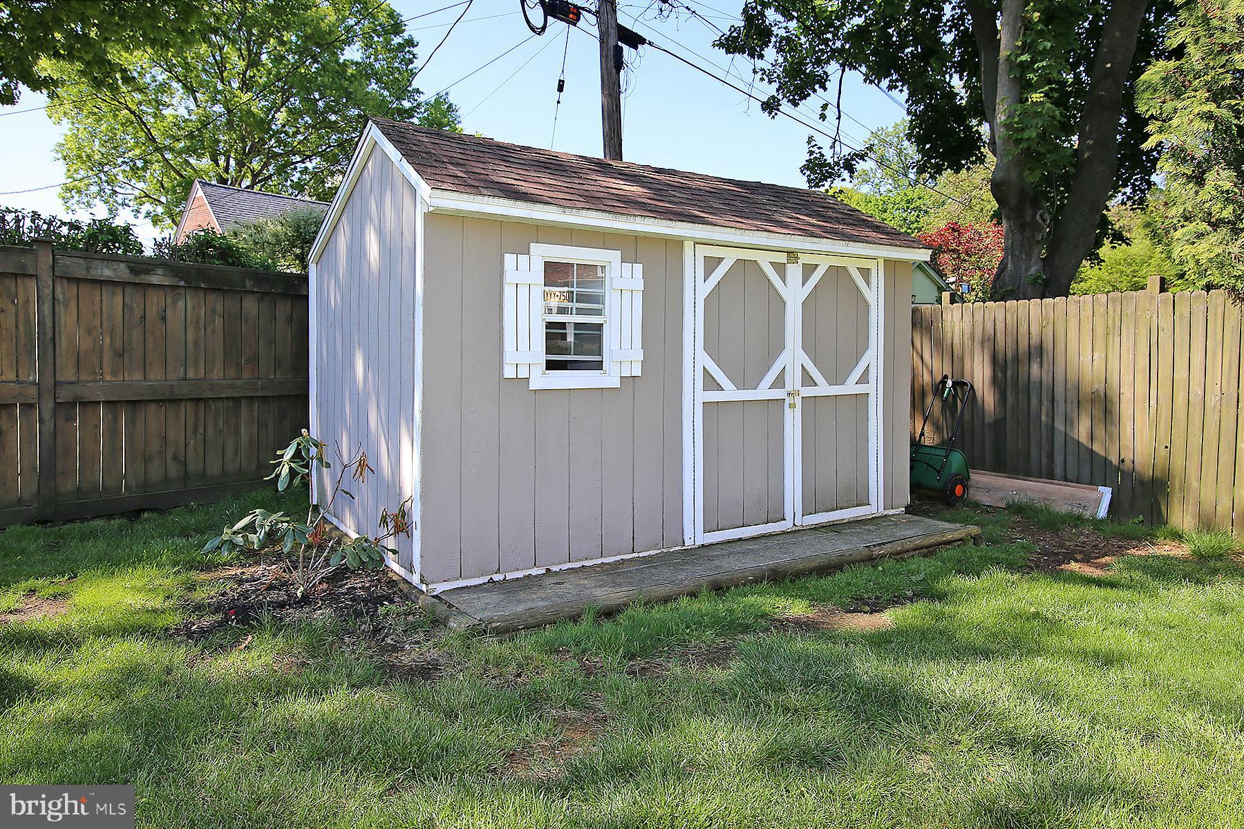 1634 ELM STREET
