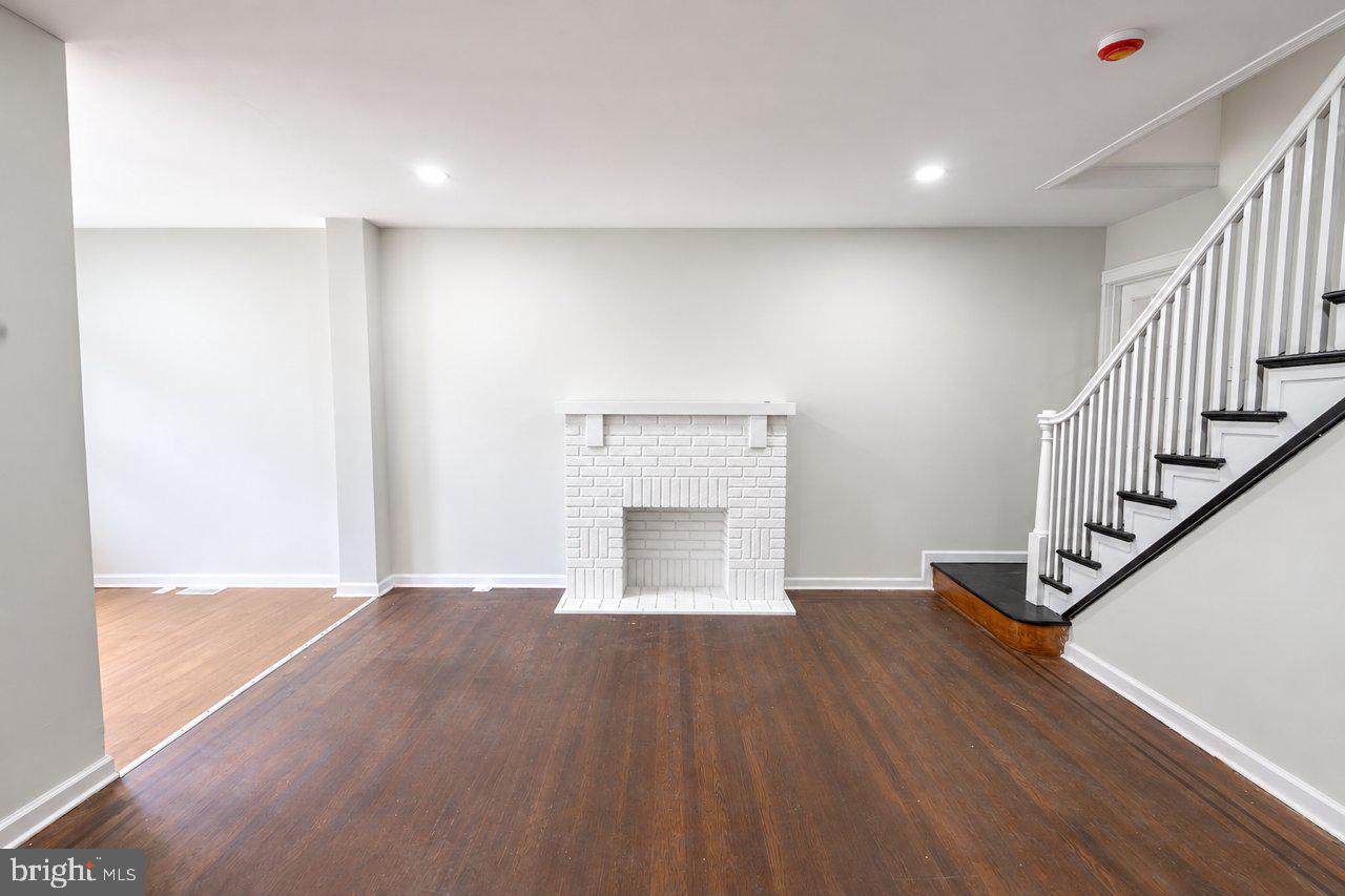 3323 SHANNON DRIVE