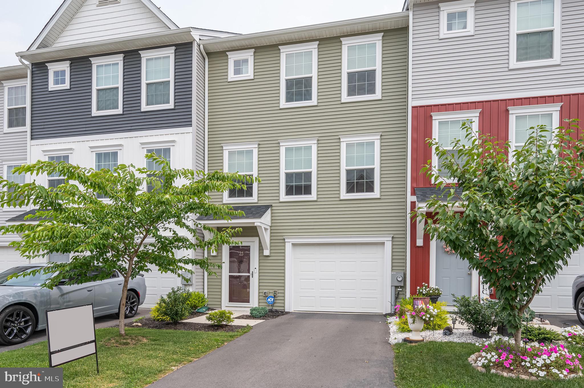 BRIDLE CREEK - Residential