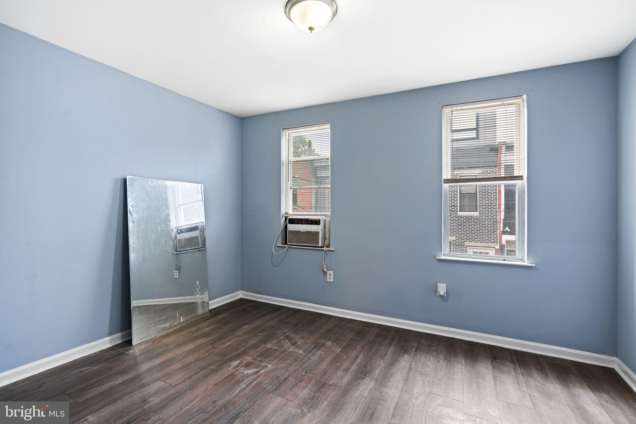 POINT BREEZE - Residential Lease