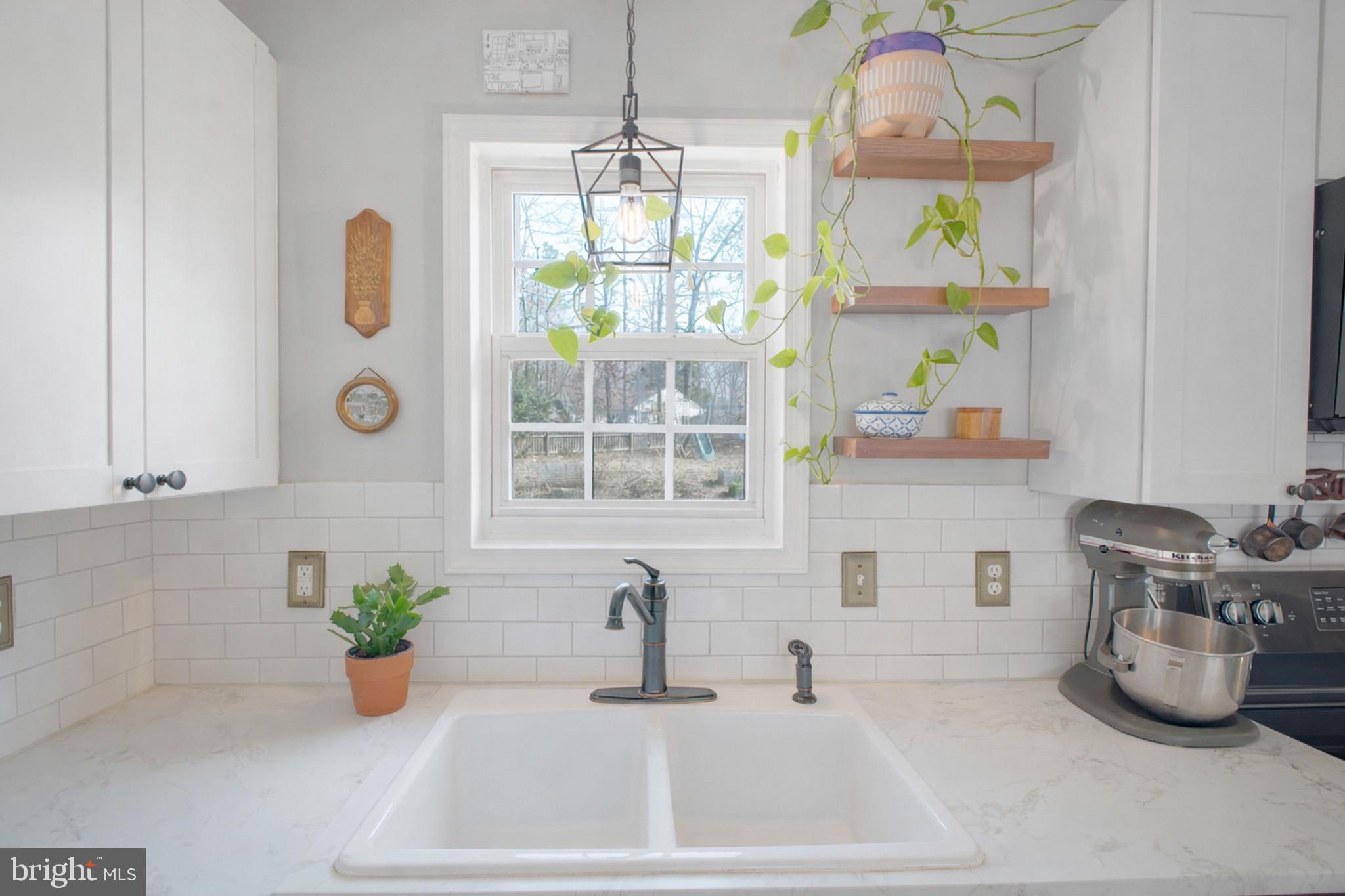 LAKE CAROLINE - Residential