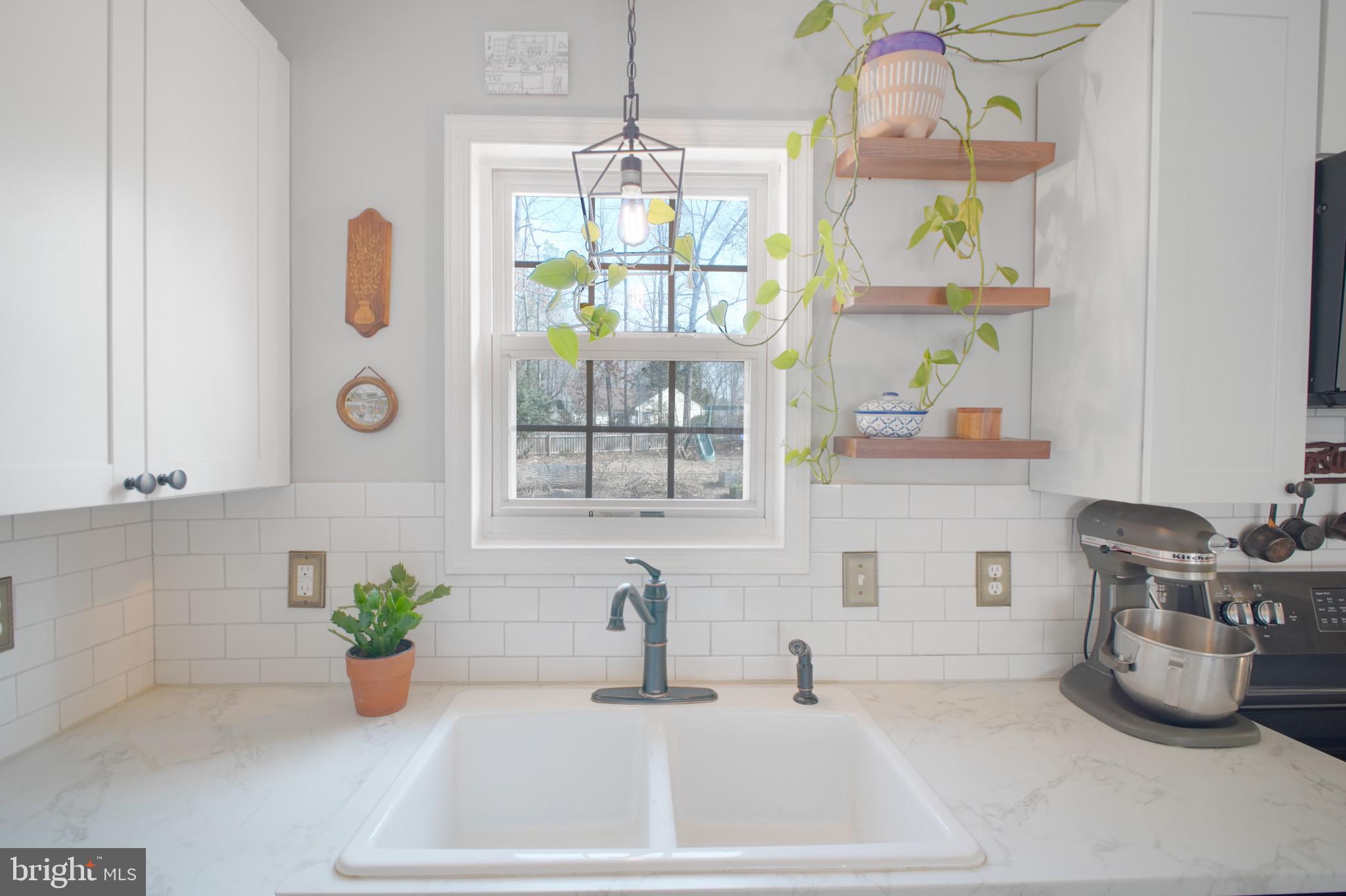 LAKE CAROLINE - Residential