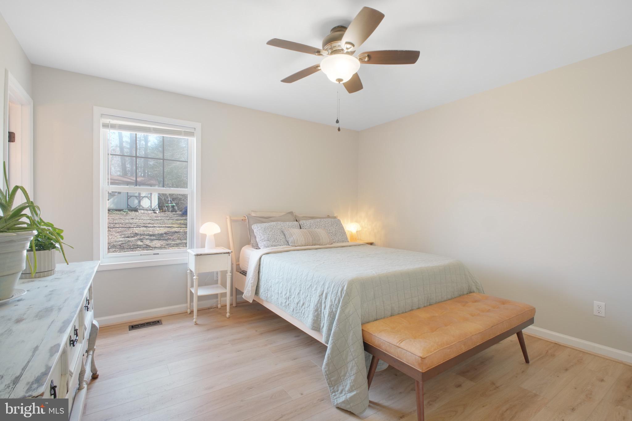 LAKE CAROLINE - Residential