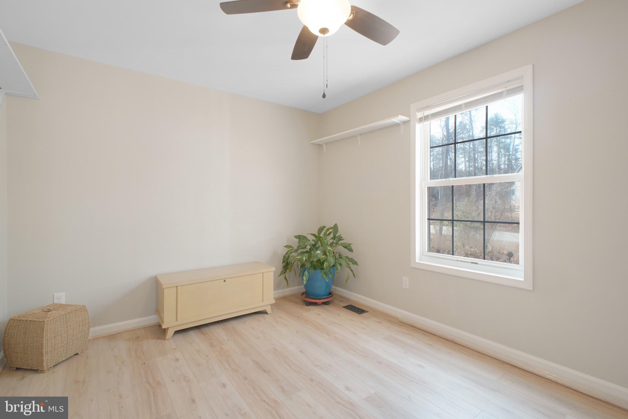 LAKE CAROLINE - Residential