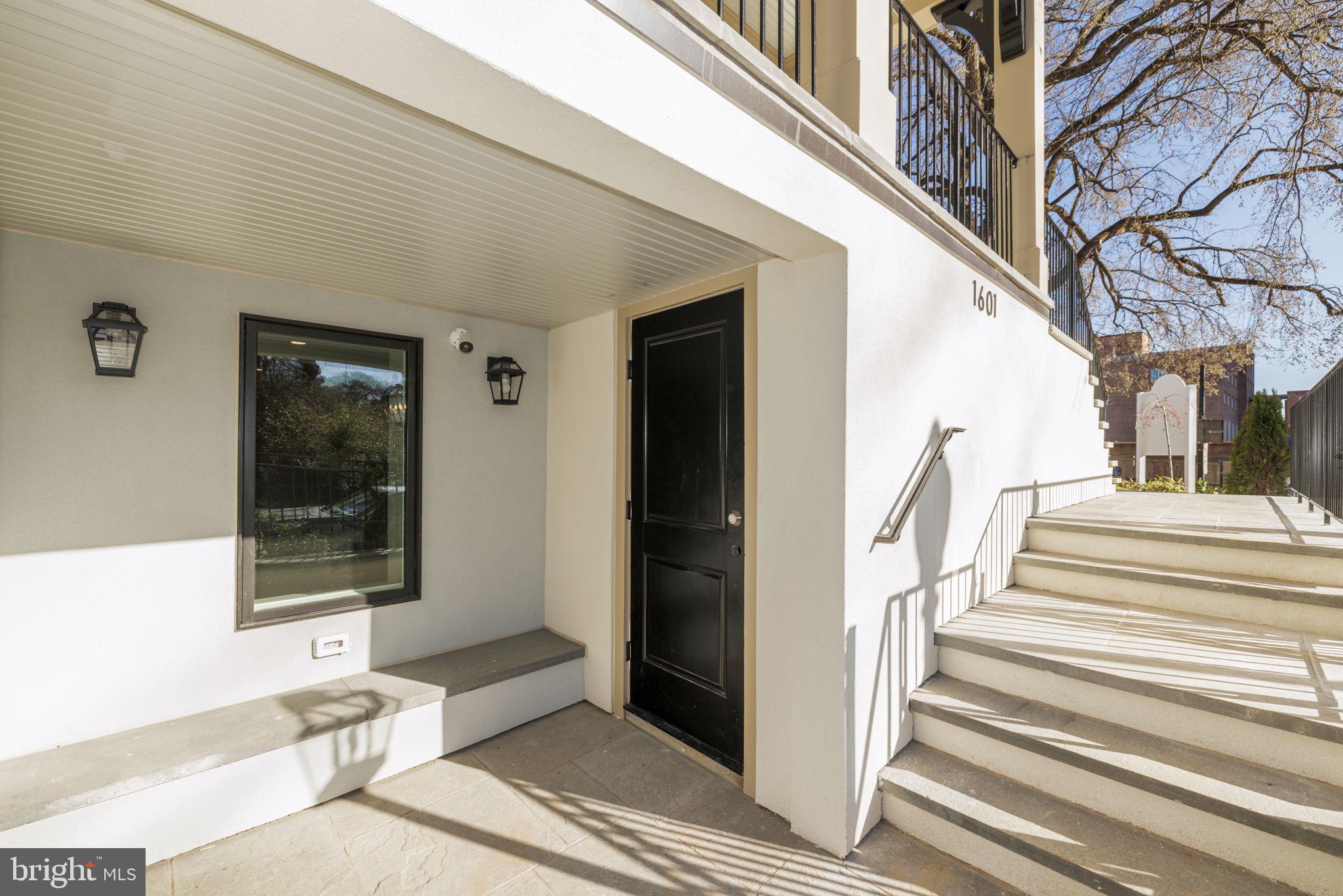 GEORGETOWN - Residential