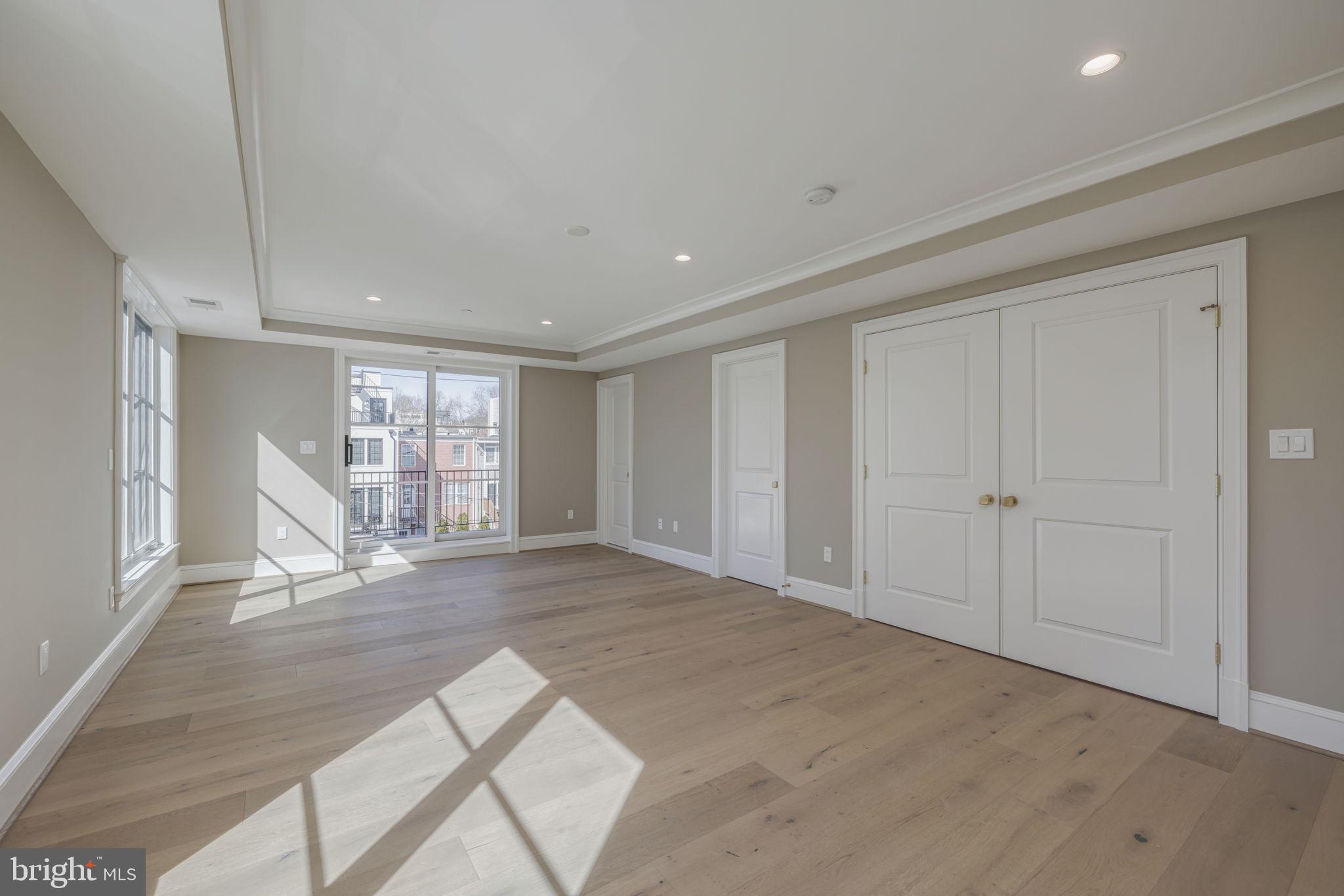 GEORGETOWN - Residential