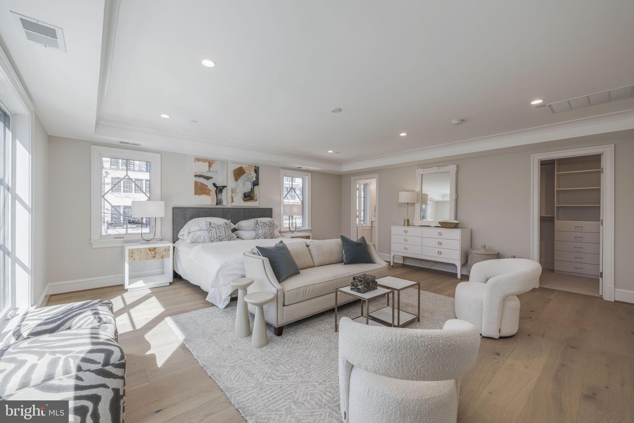 GEORGETOWN - Residential