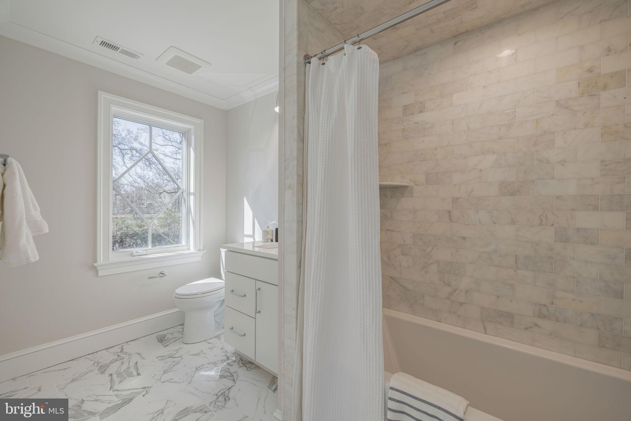 GEORGETOWN - Residential