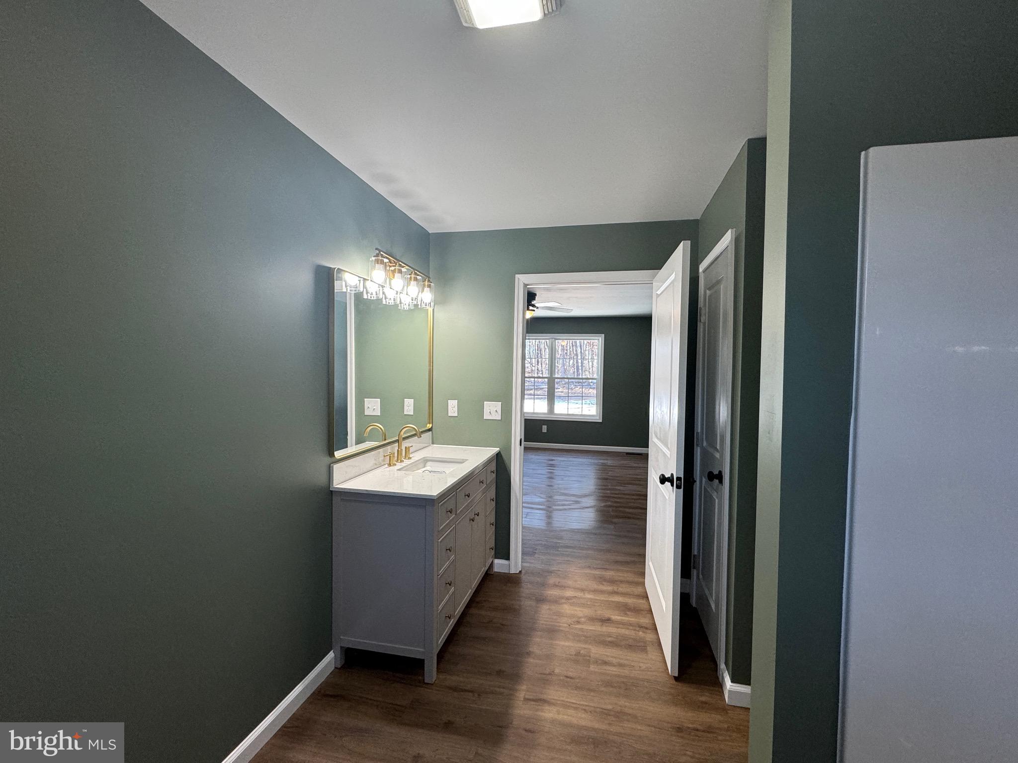 SLEEPY MEADOWS - Residential