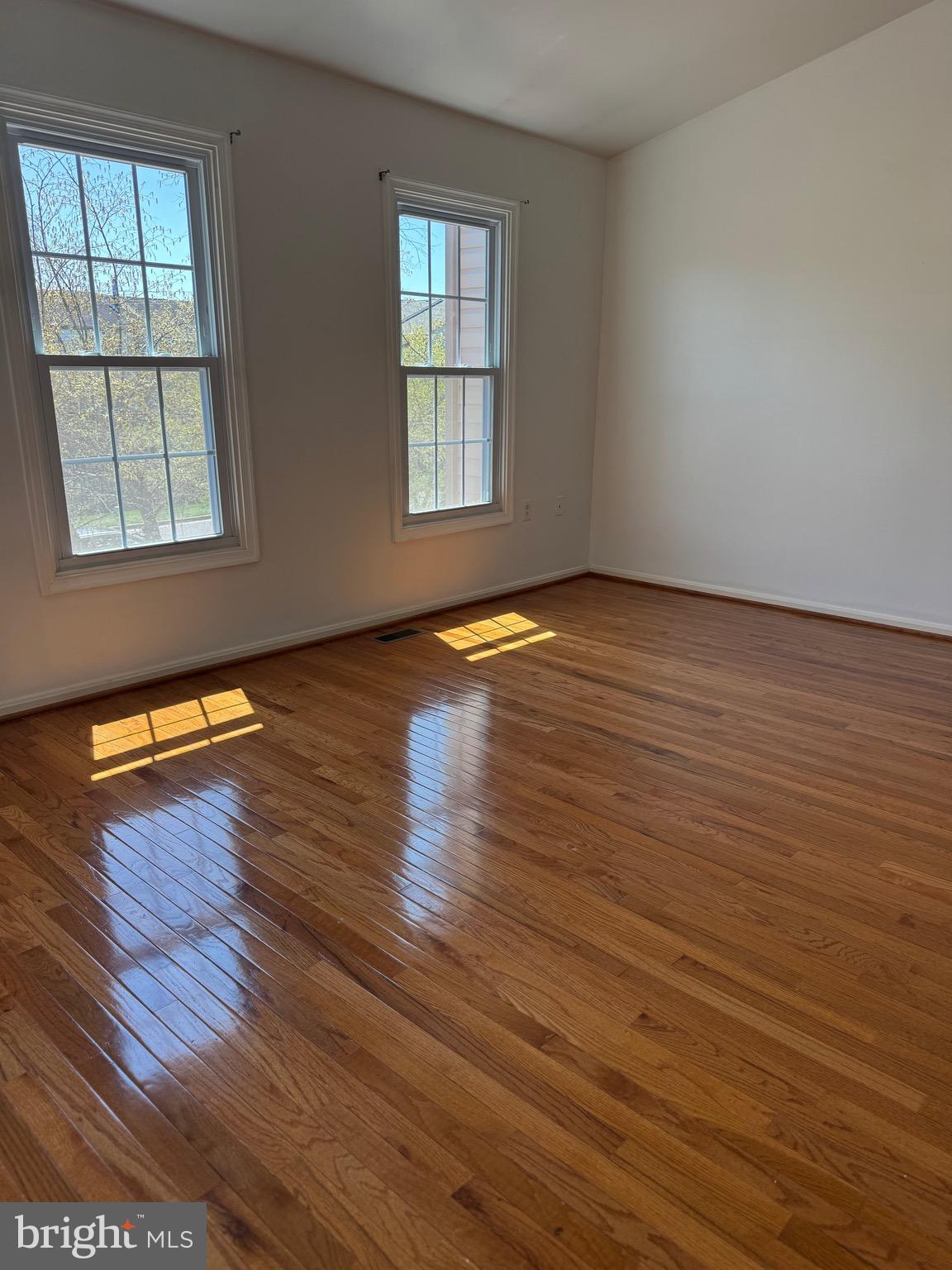 BALLSFORD - Residential Lease