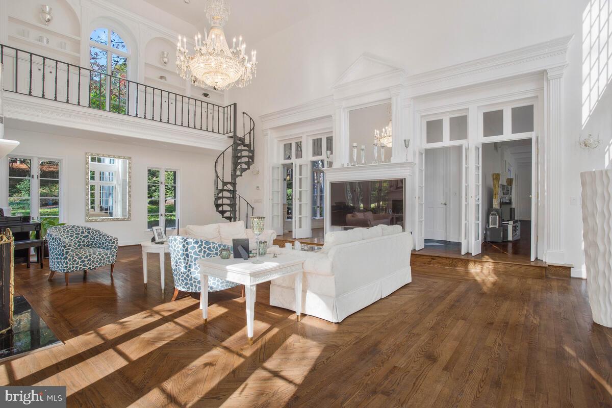 CRANBERRY WOODS - Residential