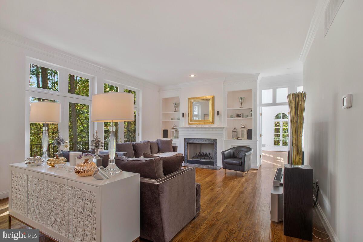 CRANBERRY WOODS - Residential