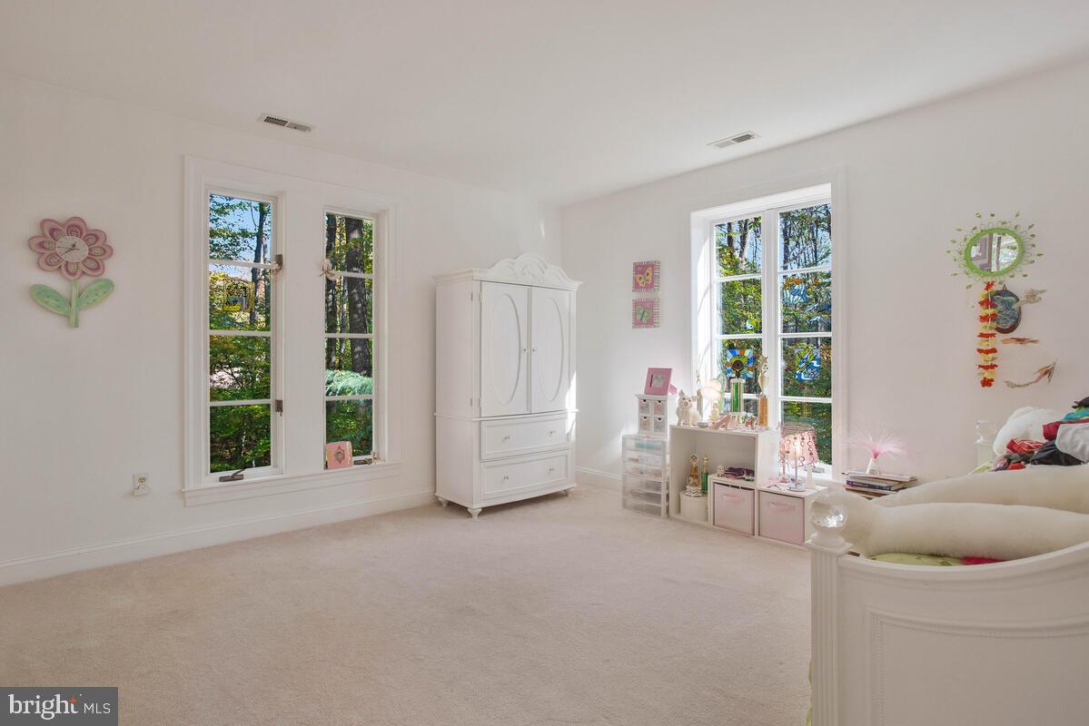 CRANBERRY WOODS - Residential