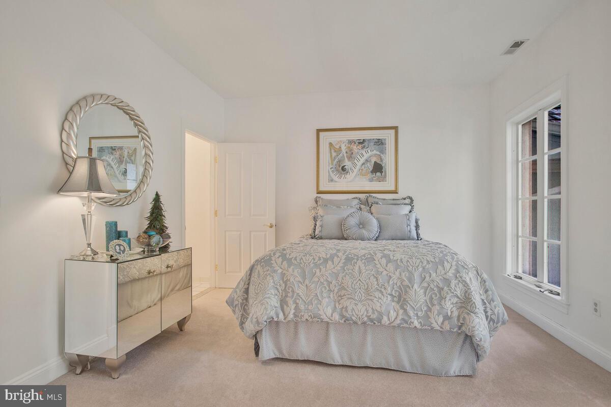 CRANBERRY WOODS - Residential