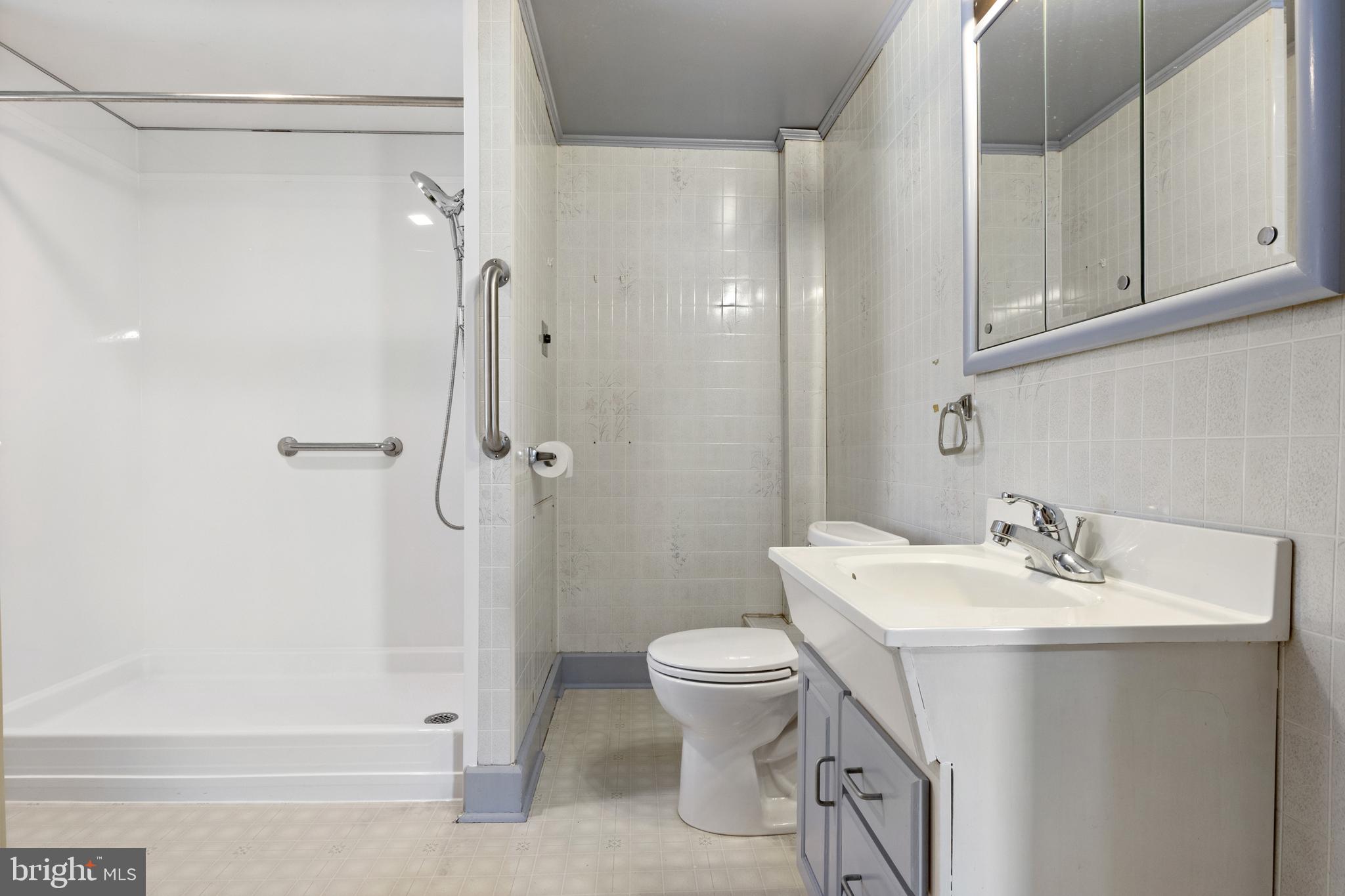 EMIGSVILLE - Residential