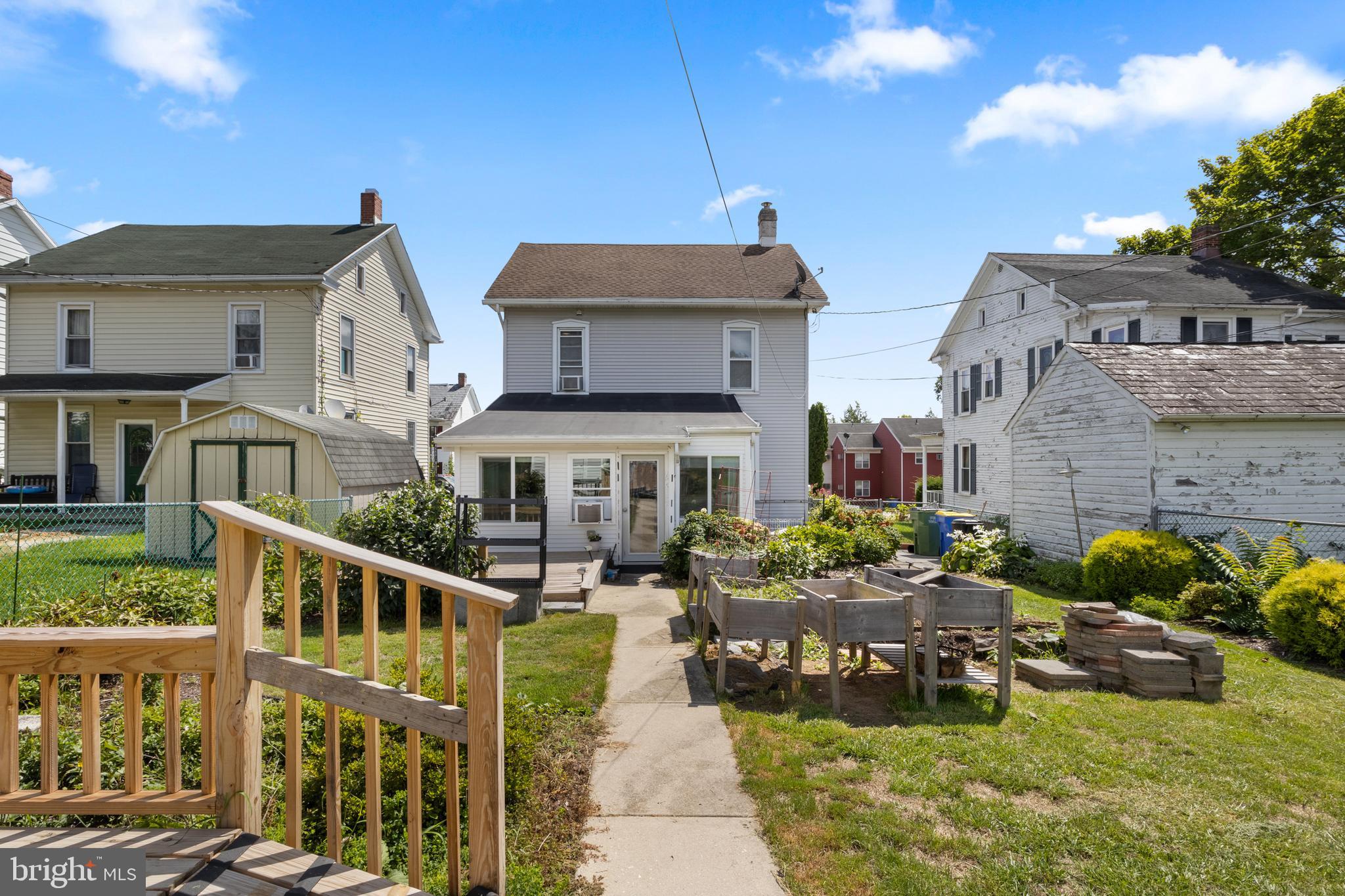 EMIGSVILLE - Residential