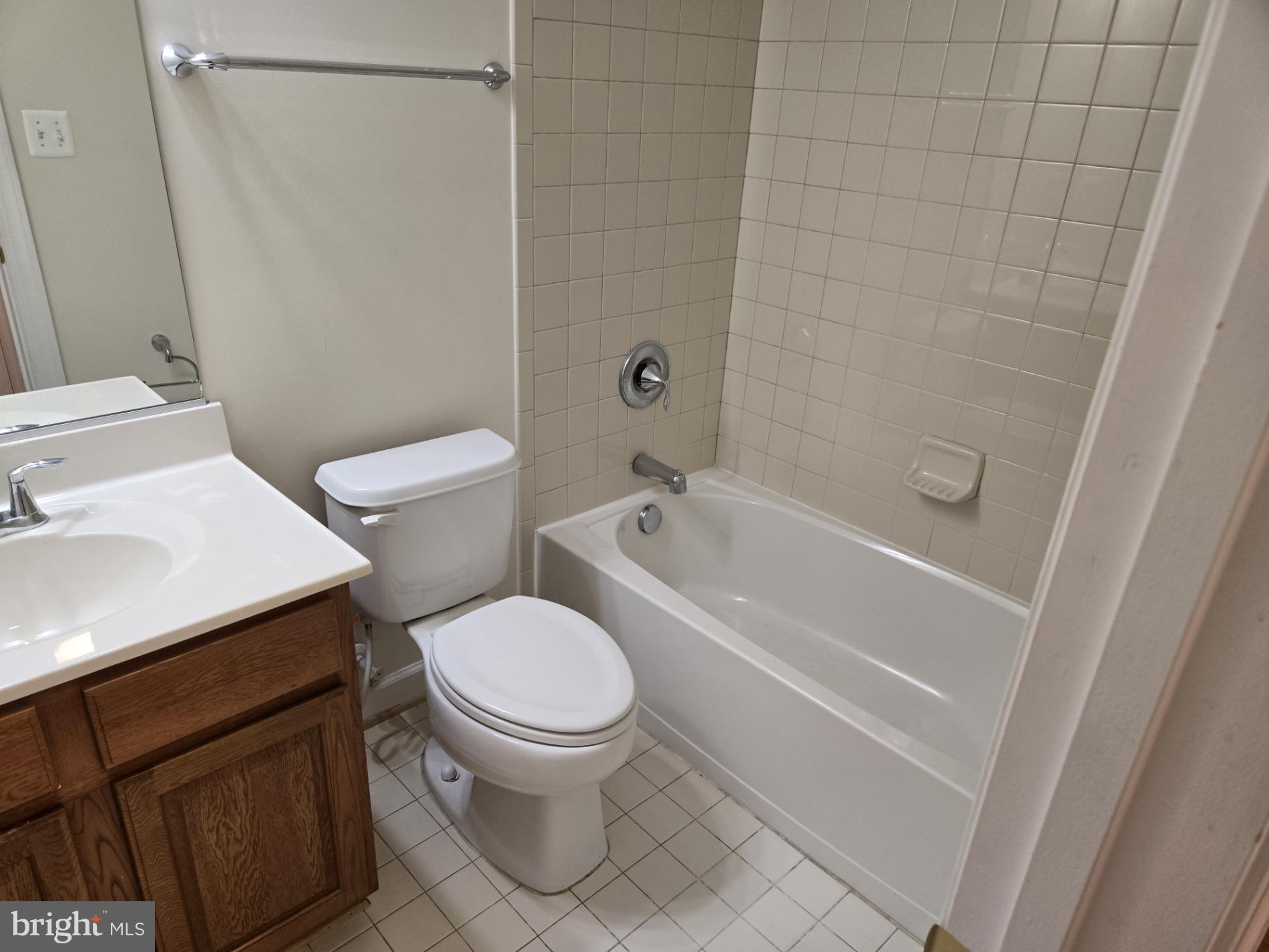 THE PRESERVE AT PISCATAWAY - Residential Lease