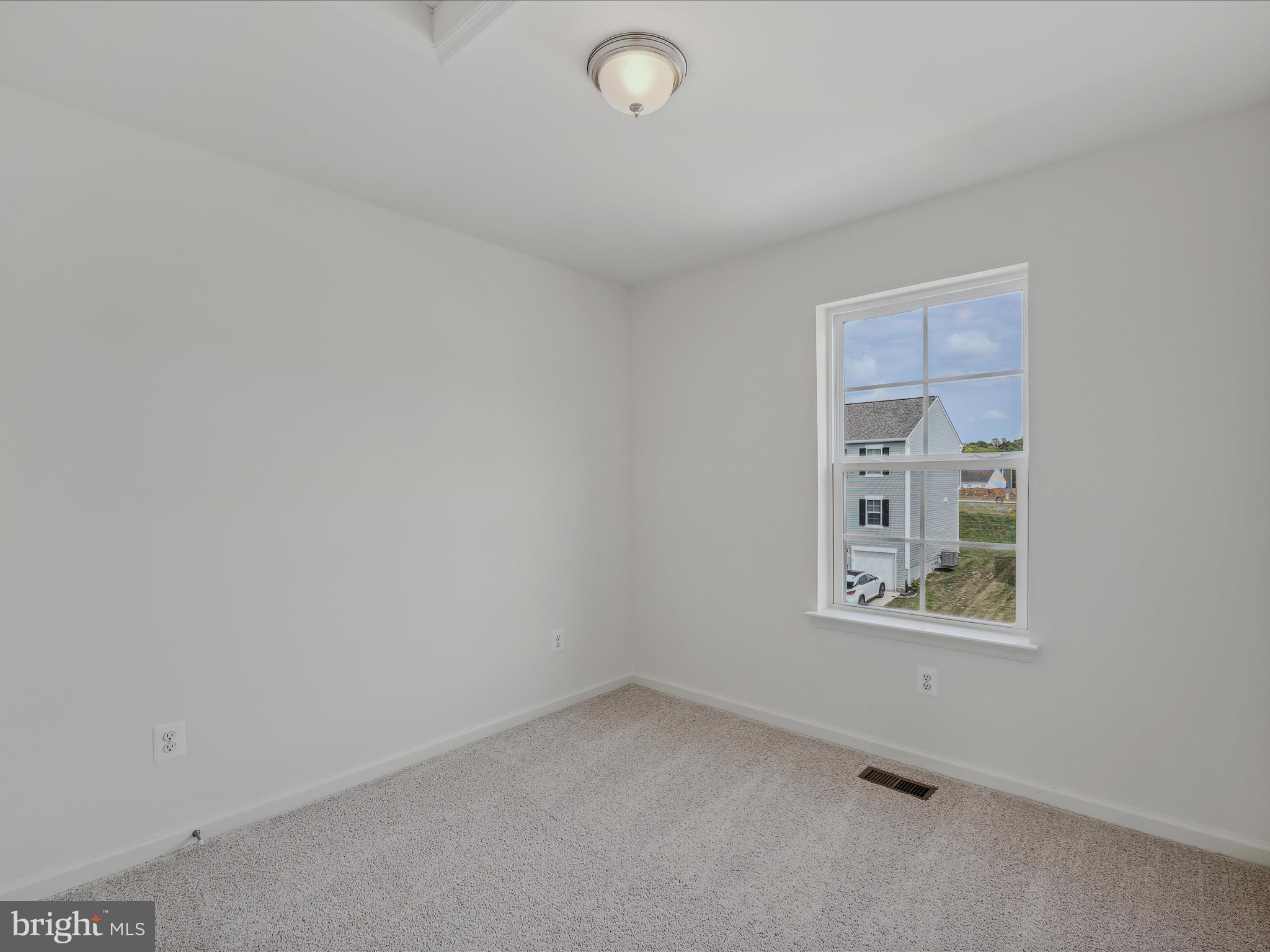 OVERLOOK AT RIVERSIDE TOWNHOMES - Residential Lease