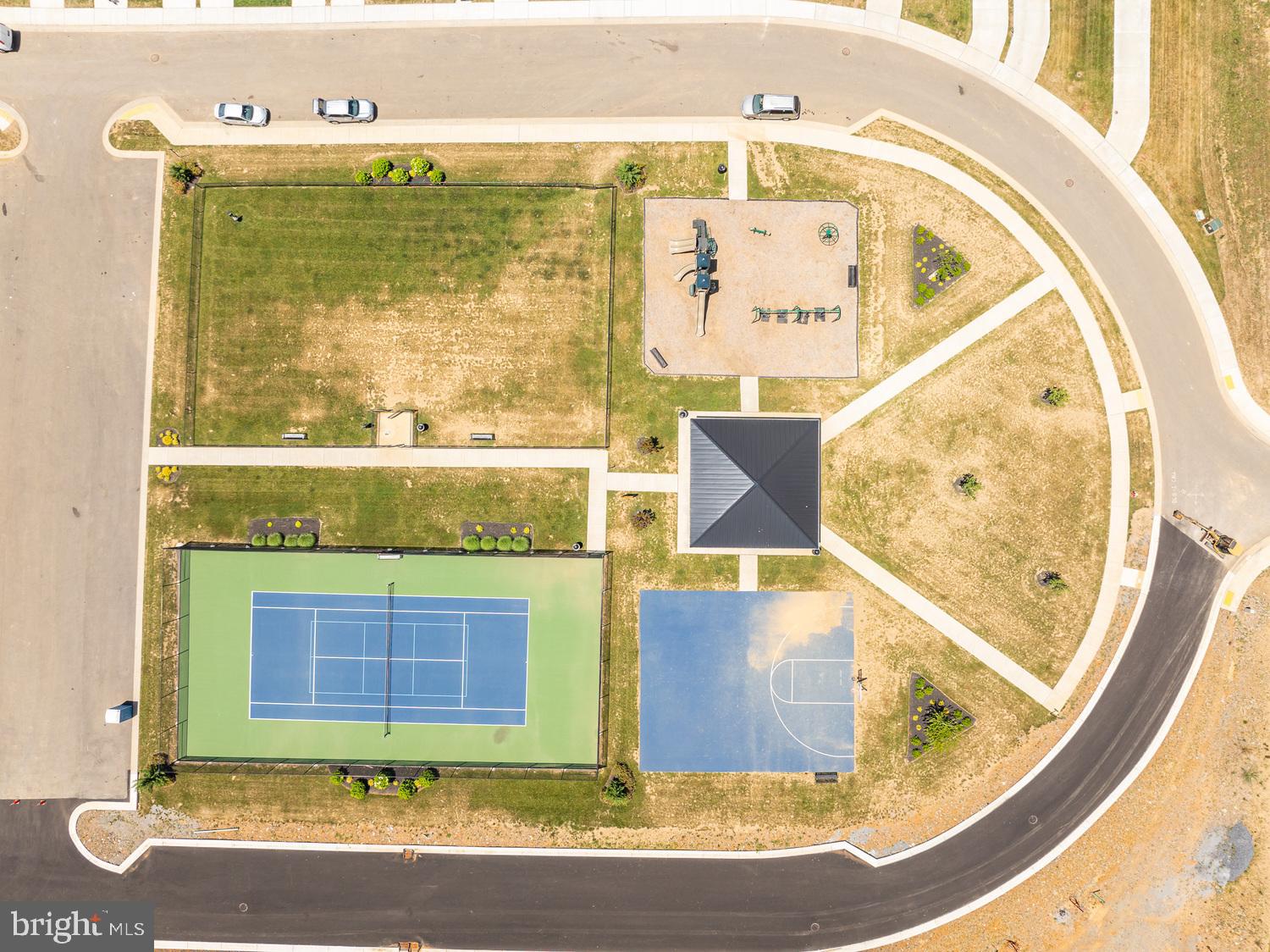 OVERLOOK AT RIVERSIDE TOWNHOMES - Residential Lease