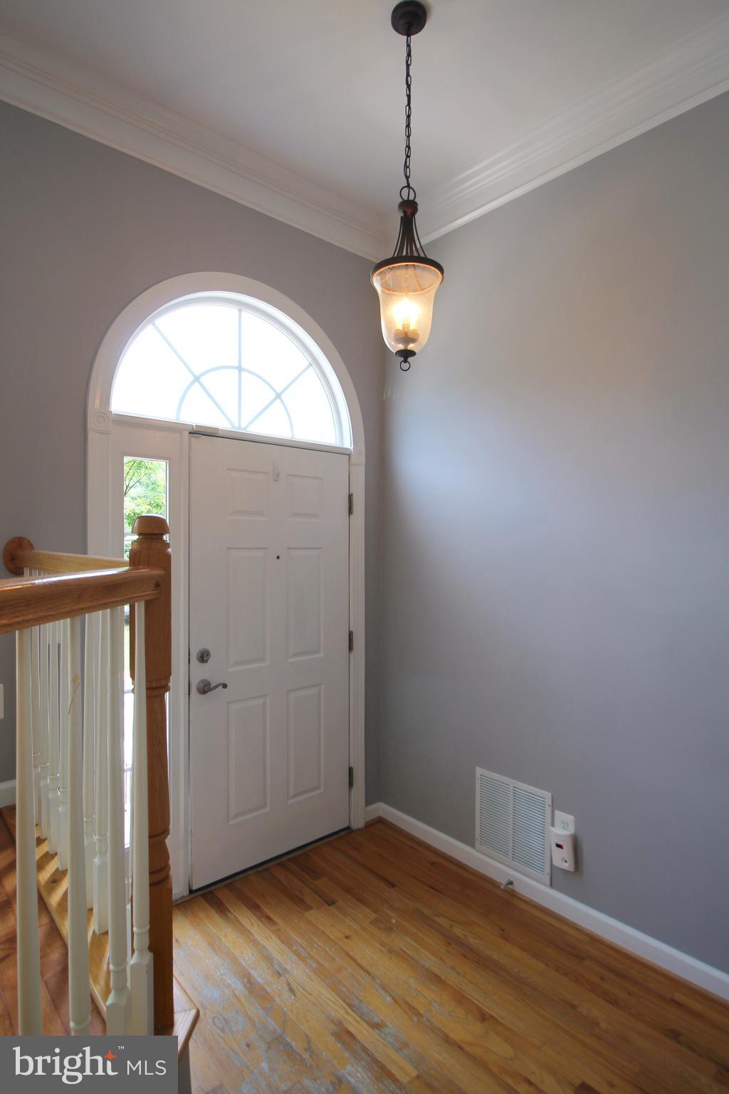 ELMWOOD - Residential Lease