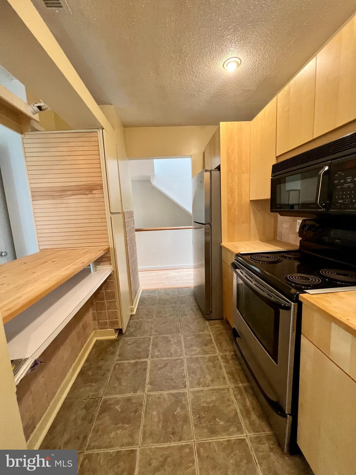 COLD SPRING NEWTOWN - Residential