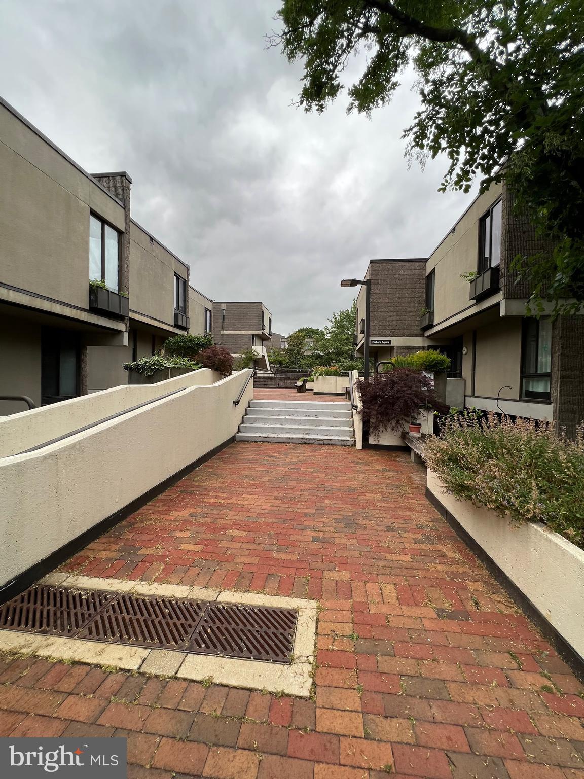 COLD SPRING NEWTOWN - Residential