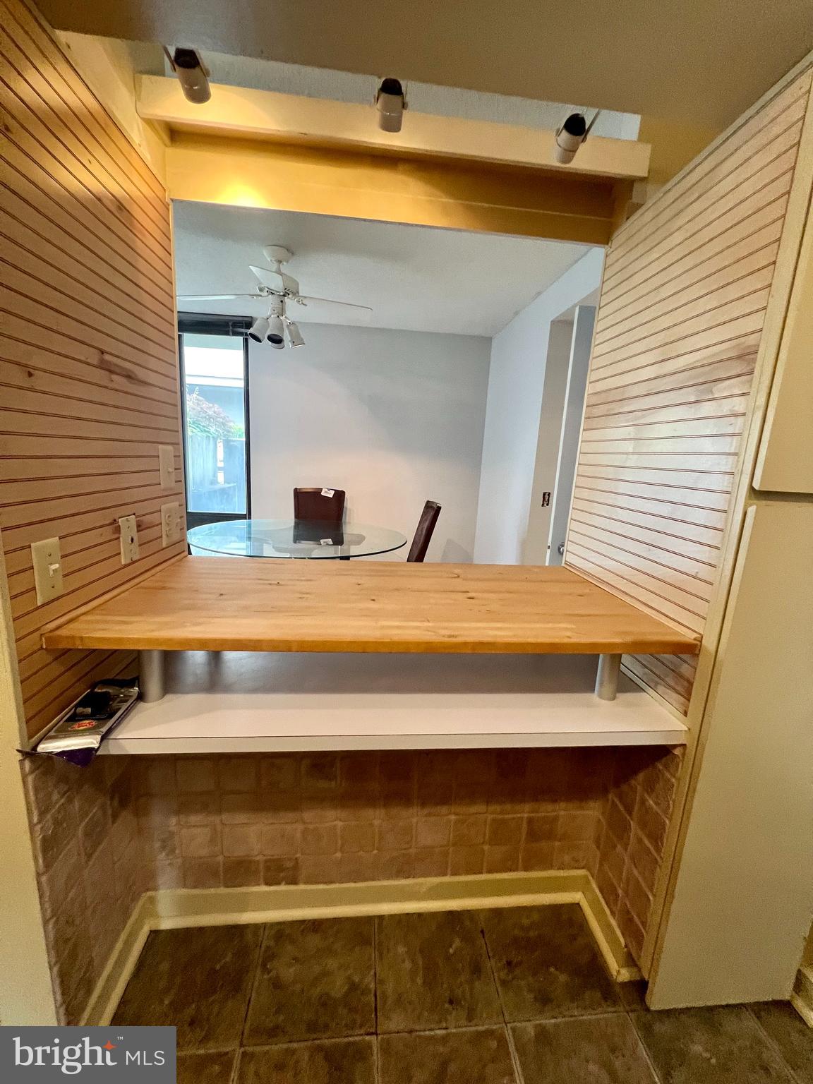 COLD SPRING NEWTOWN - Residential