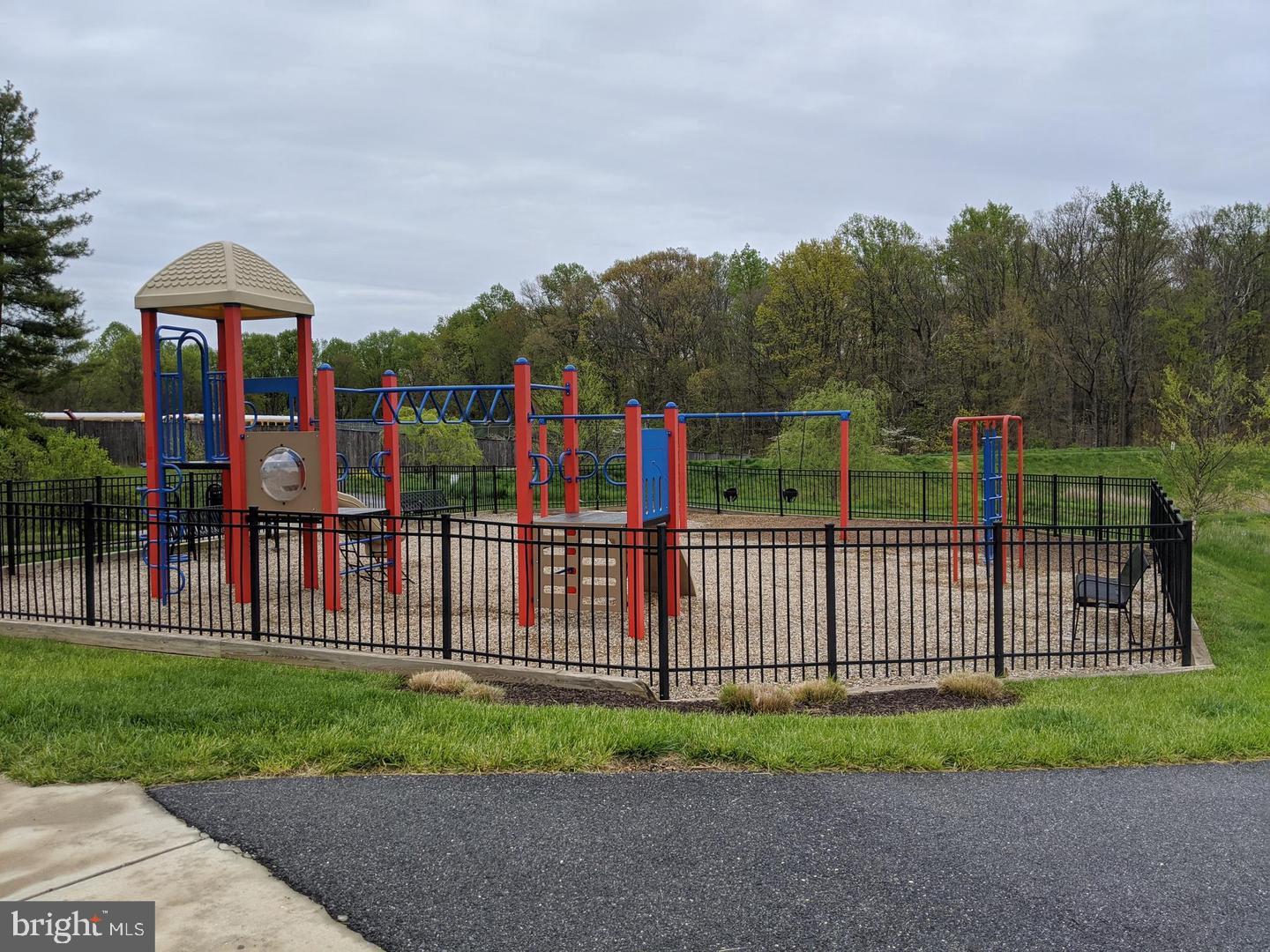 GALLERY PARK - Residential Lease